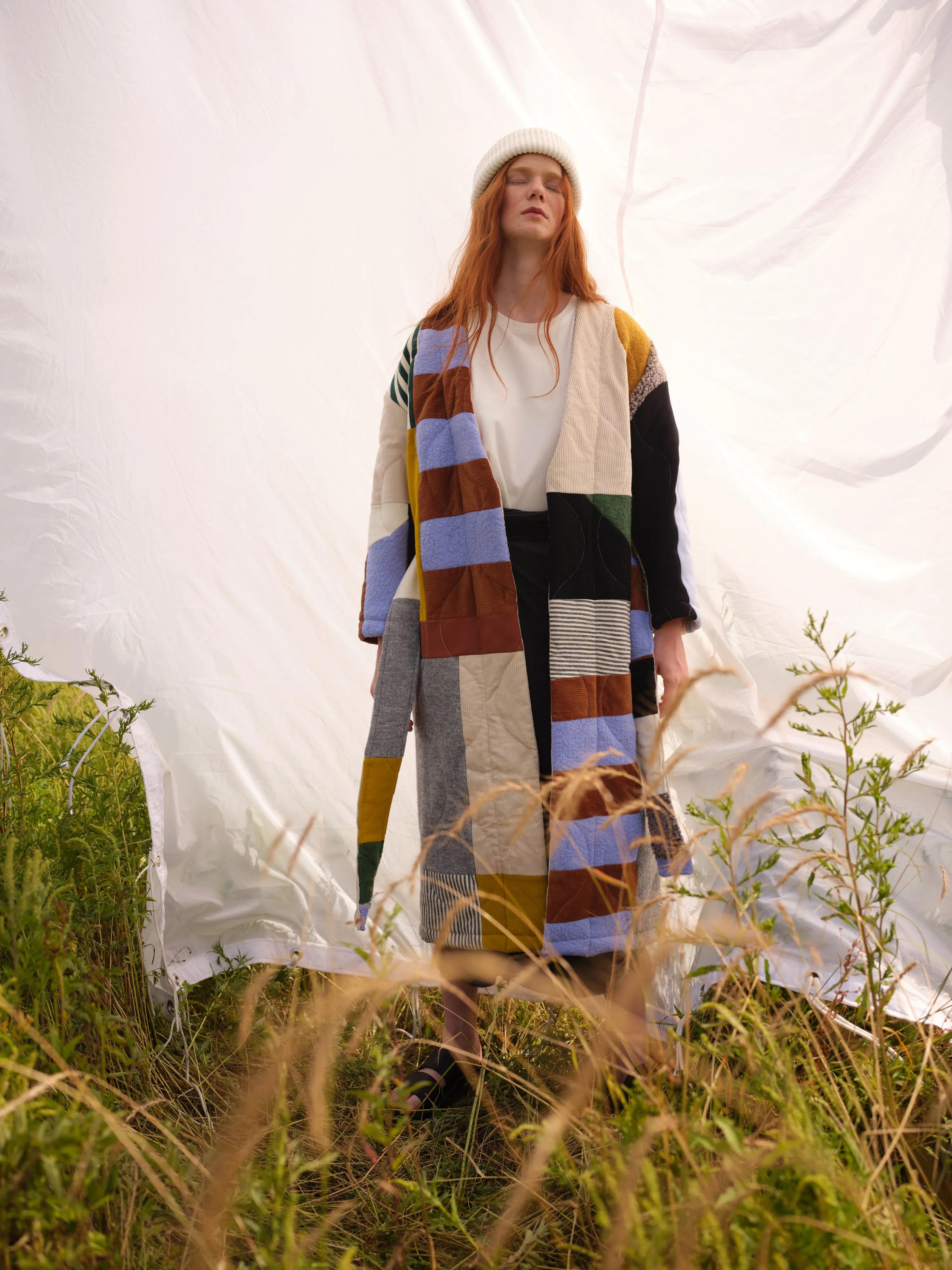 The long coat sold by Odeyalo product image thumbnail 3