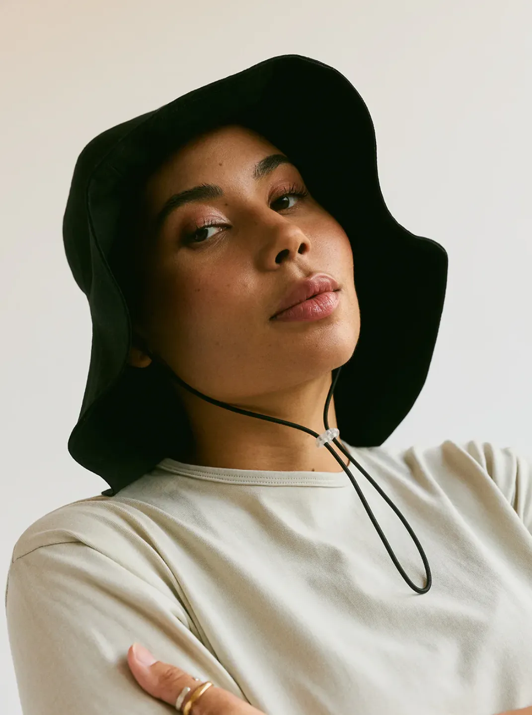VERI - Valley Bell Hat sold by Odeyalo product image thumbnail 4