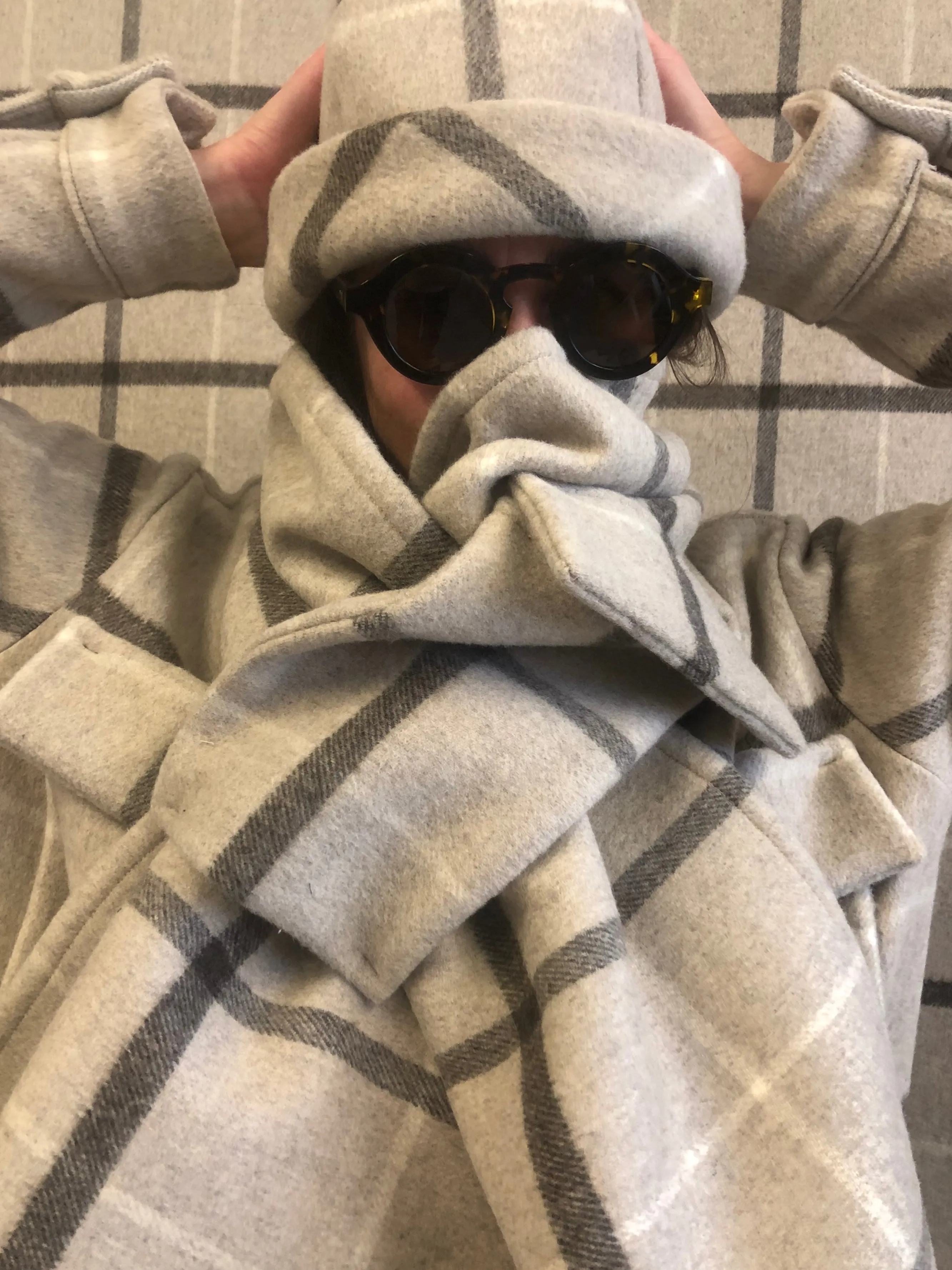 YONI plaid scarf sold by Odeyalo product image thumbnail 5