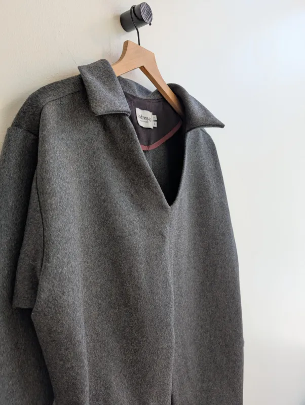 ANDREA.G - Wool shirt charcoal grey made by Odeyalo