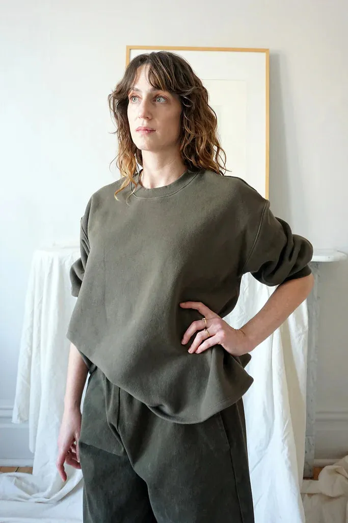 URSA MINOR - Leona Sweatshirt - olive sold by Odeyalo