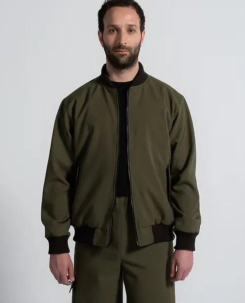 1ER MAI - Reversible Bomber Jacket in olive green/black sold by Odeyalo product image thumbnail 3