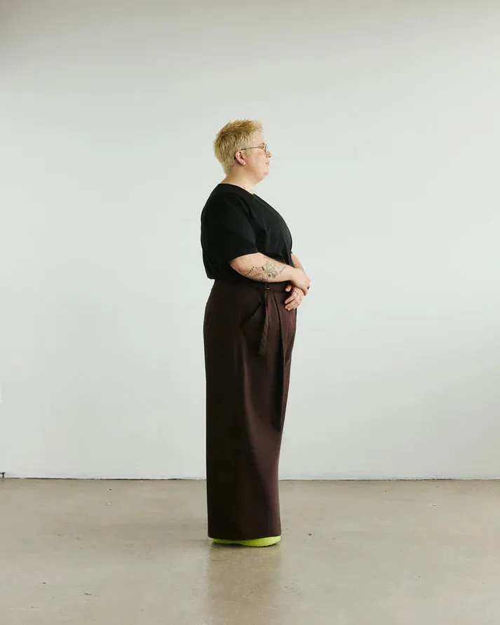 VERI - Dario Trousers Espresso sold by Odeyalo product image thumbnail 2