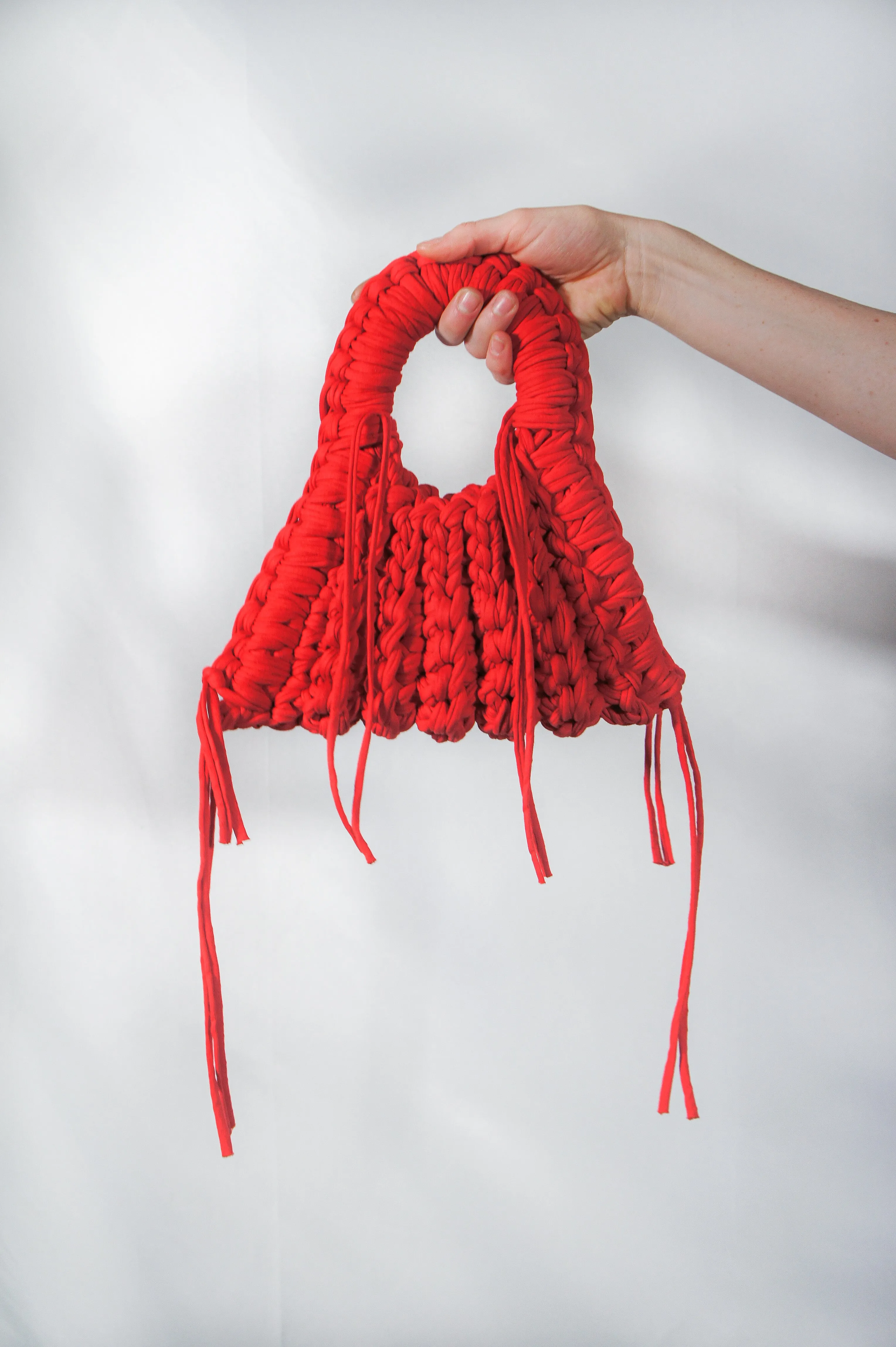 LOOSENDS - The DUSK Handbag sold by Odeyalo product image thumbnail 3