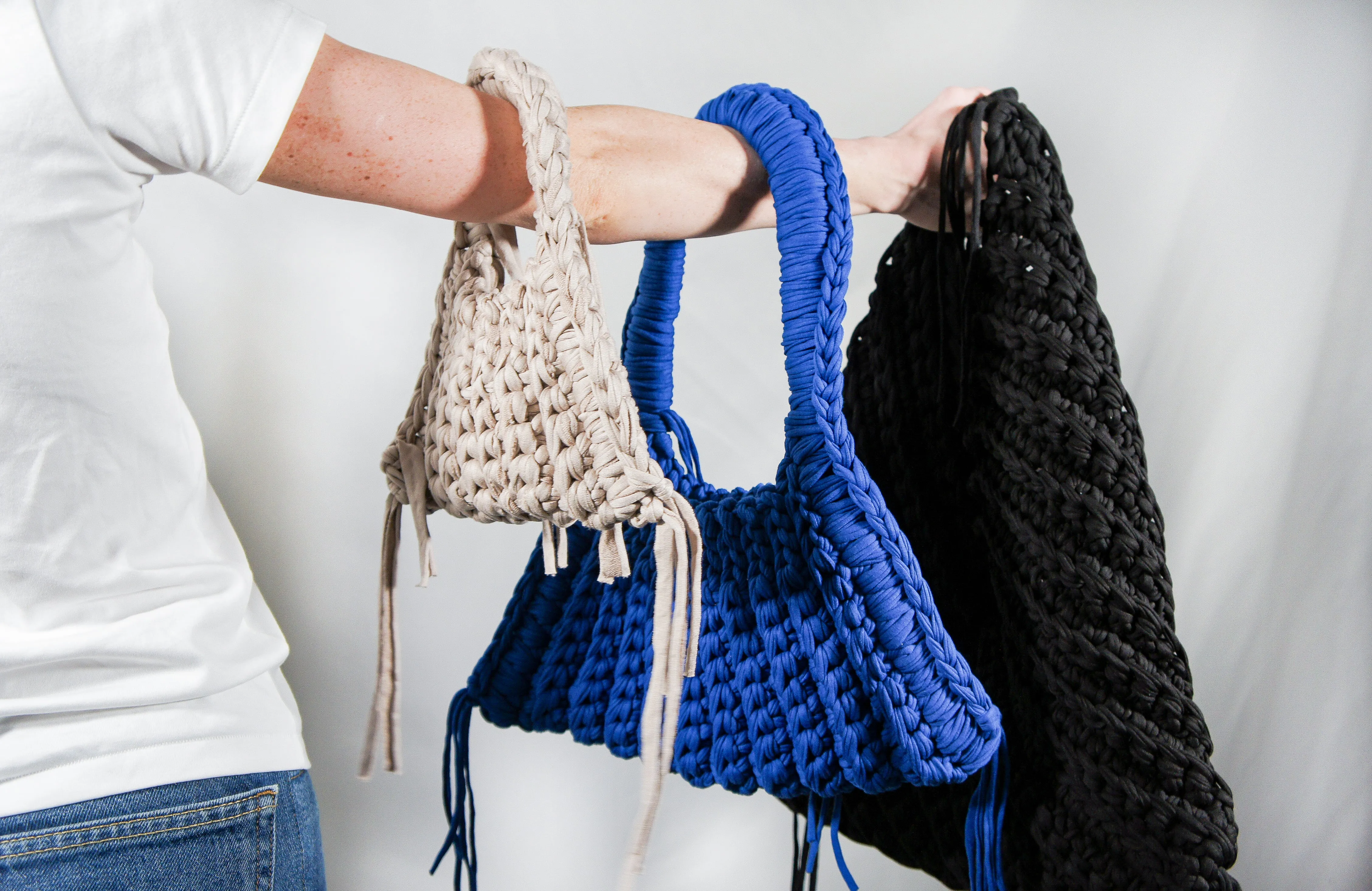 LOOSENDS - The TRIANGLE Tote Bag sold by Odeyalo product image thumbnail 4