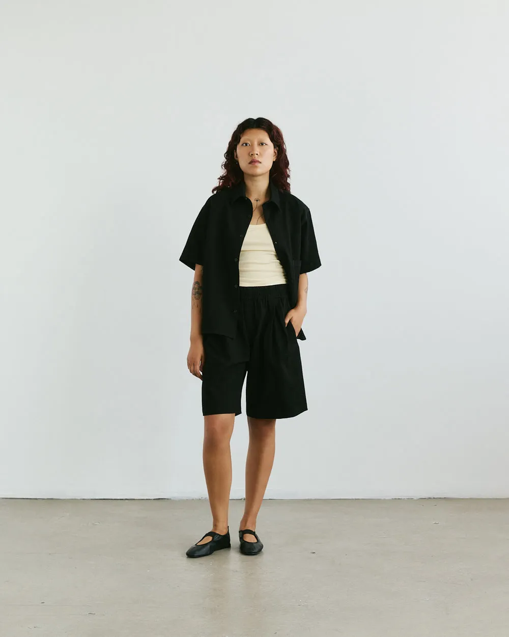 VERI - Kira Shirt - Black sold by Odeyalo