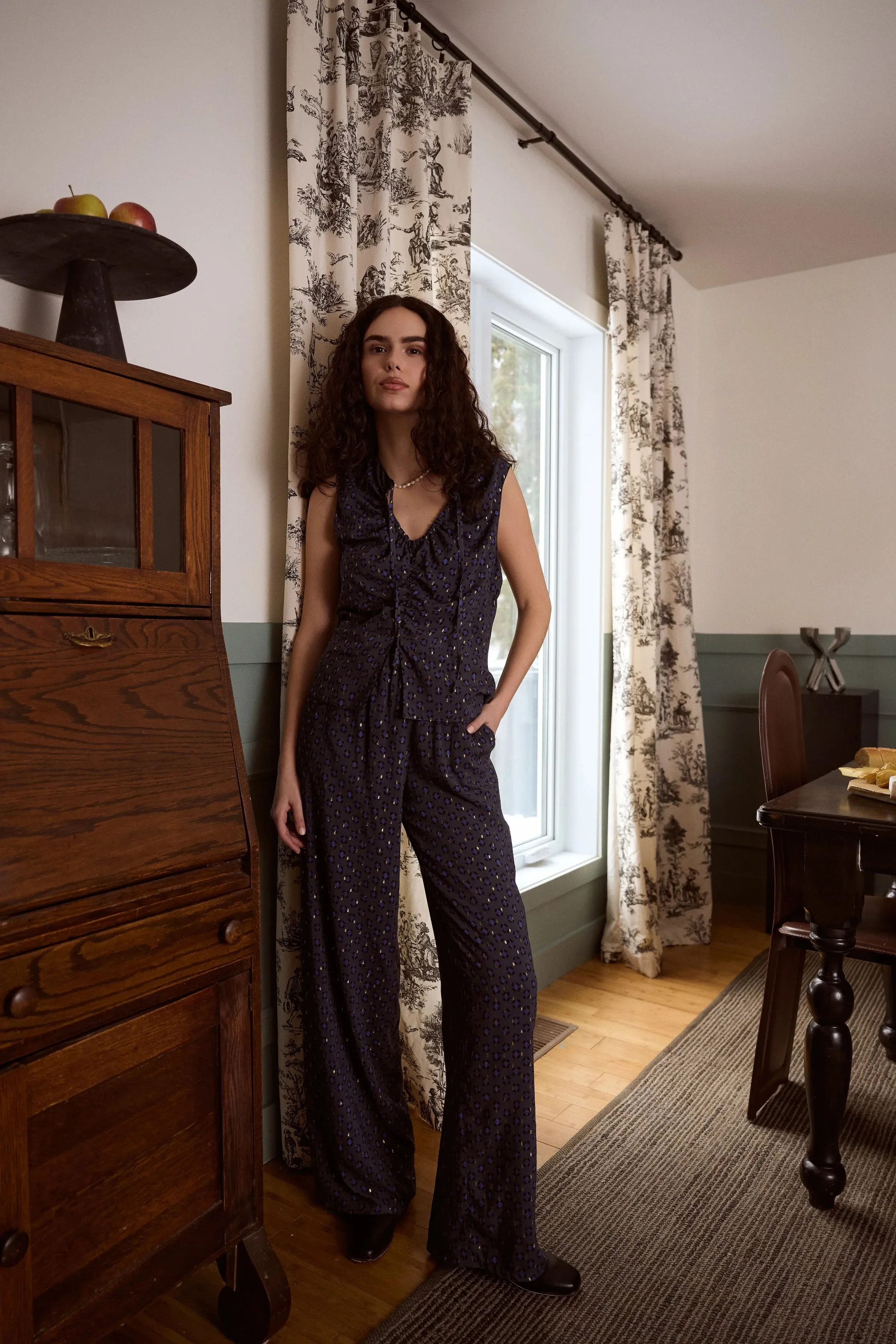 dorsaLi - Plumdesir Top sold by Odeyalo product image thumbnail 4