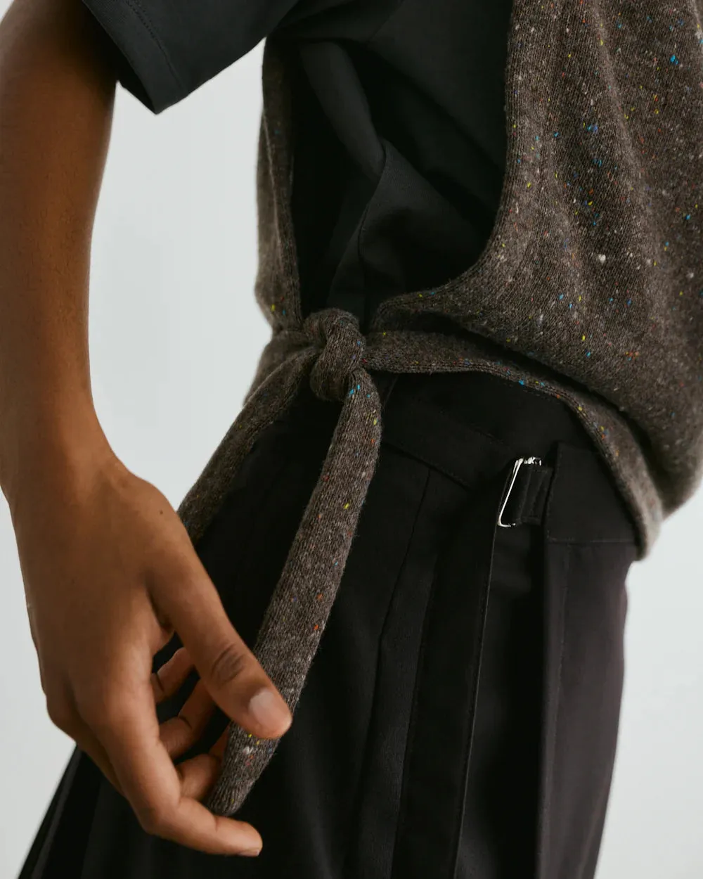 VERI- Lago Neck Warmer sold by Odeyalo product image thumbnail 2