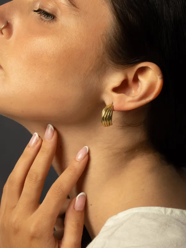 ELI KOSHI - Solange sold by Odeyalo