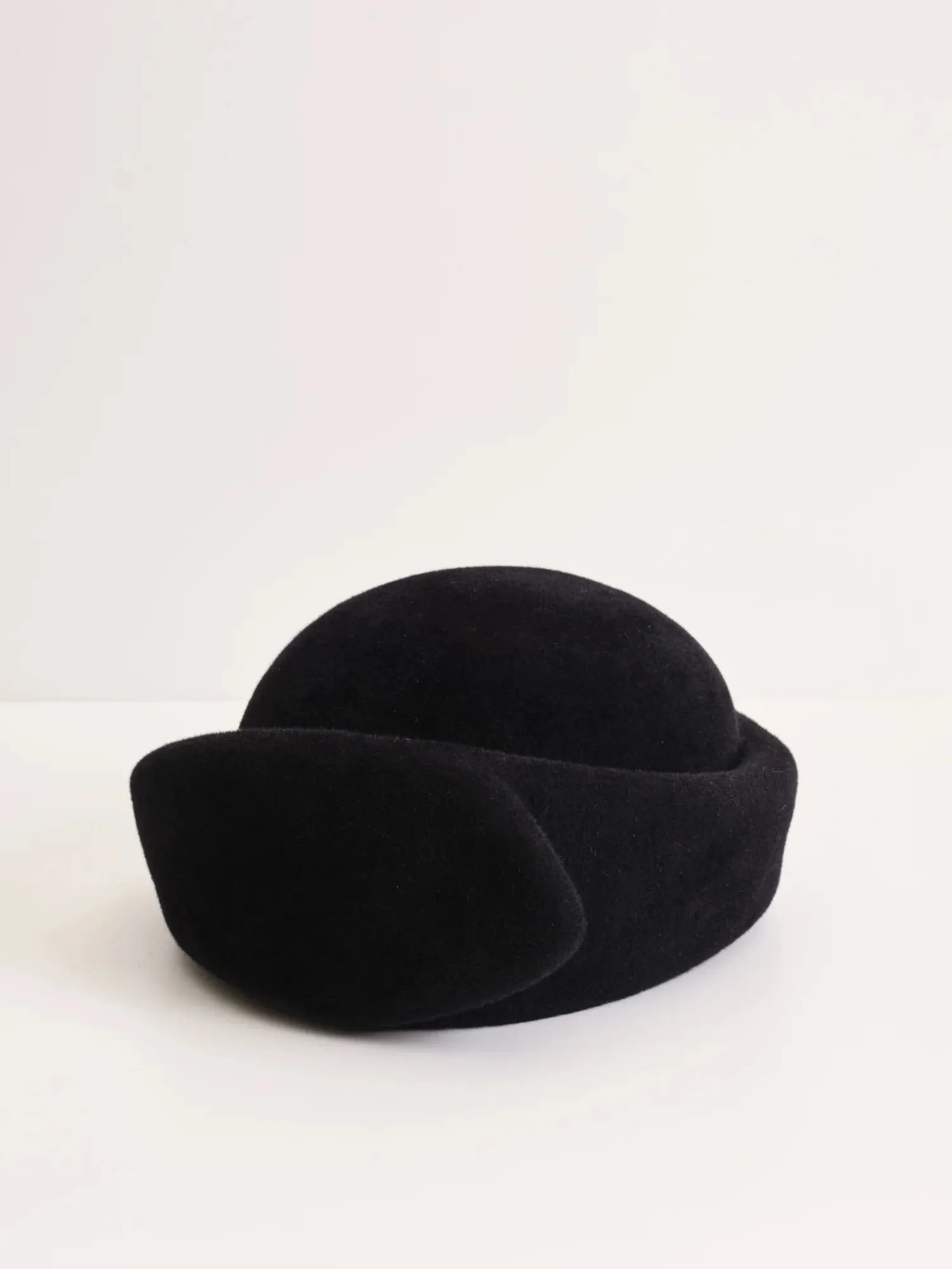 HEIRLOOM HATS - Arc Brimless Felt Hat sold by Odeyalo product image thumbnail 4