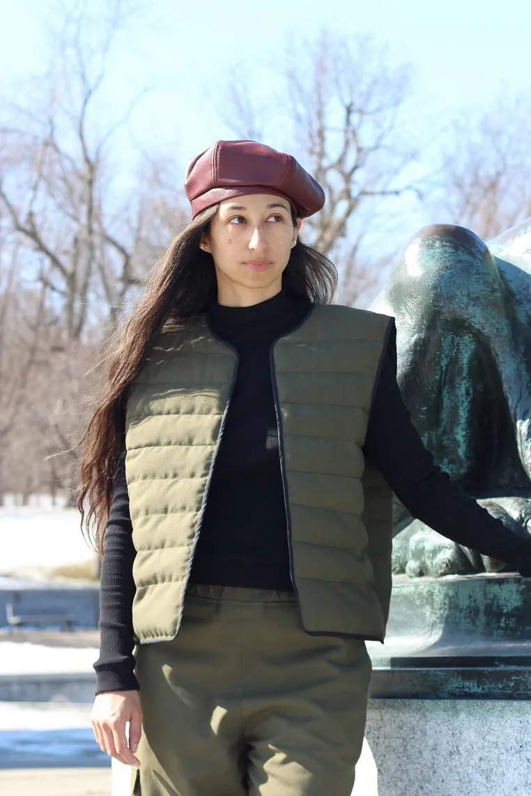 1ER MAI - Leather Beret in burgundy sold by Odeyalo