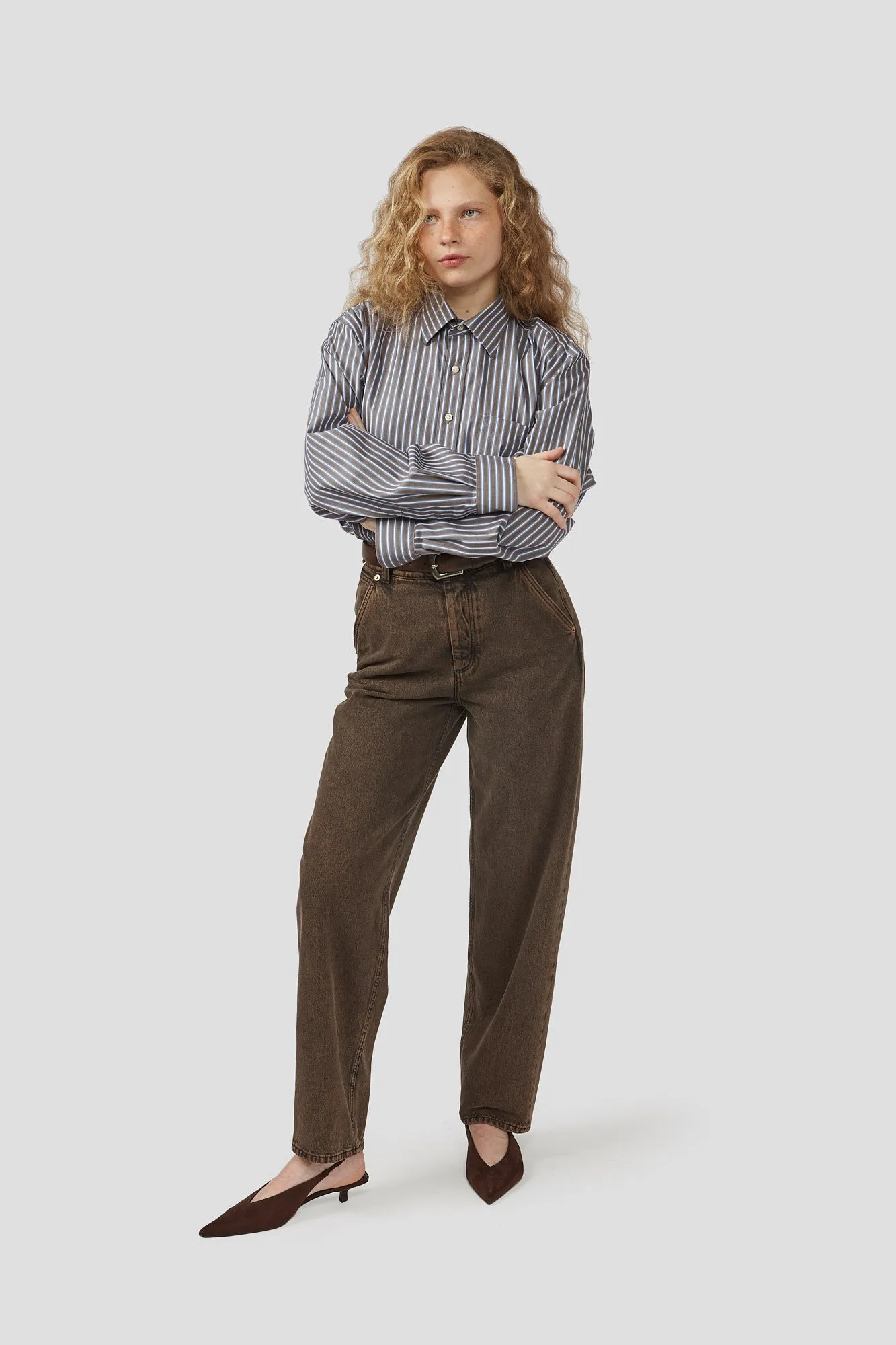 DECADE STUDIO - Emi Pants Lousa sold by Odeyalo product image thumbnail 4