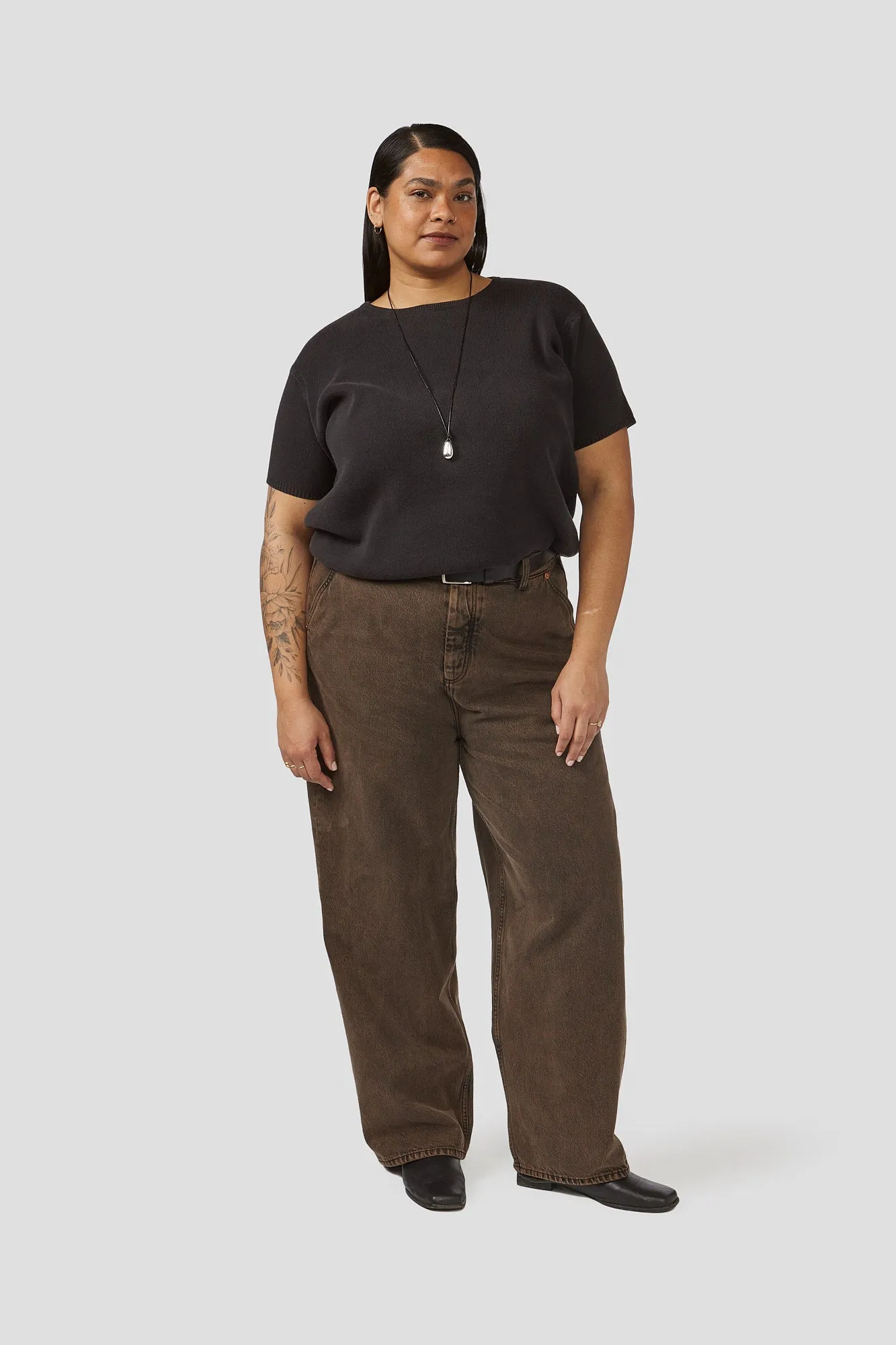 DECADE STUDIO - Emi Pants Lousa sold by Odeyalo