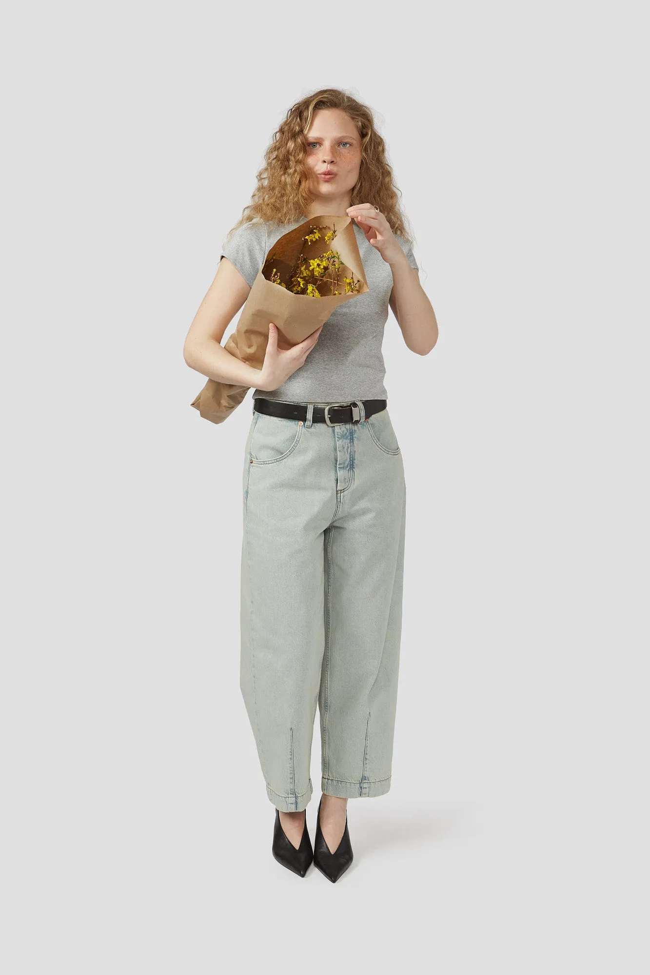 DECADE STUDIO - Kit Trouser Beja sold by Odeyalo