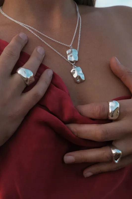 Séola atelier - Selma Pendant made by Odeyalo