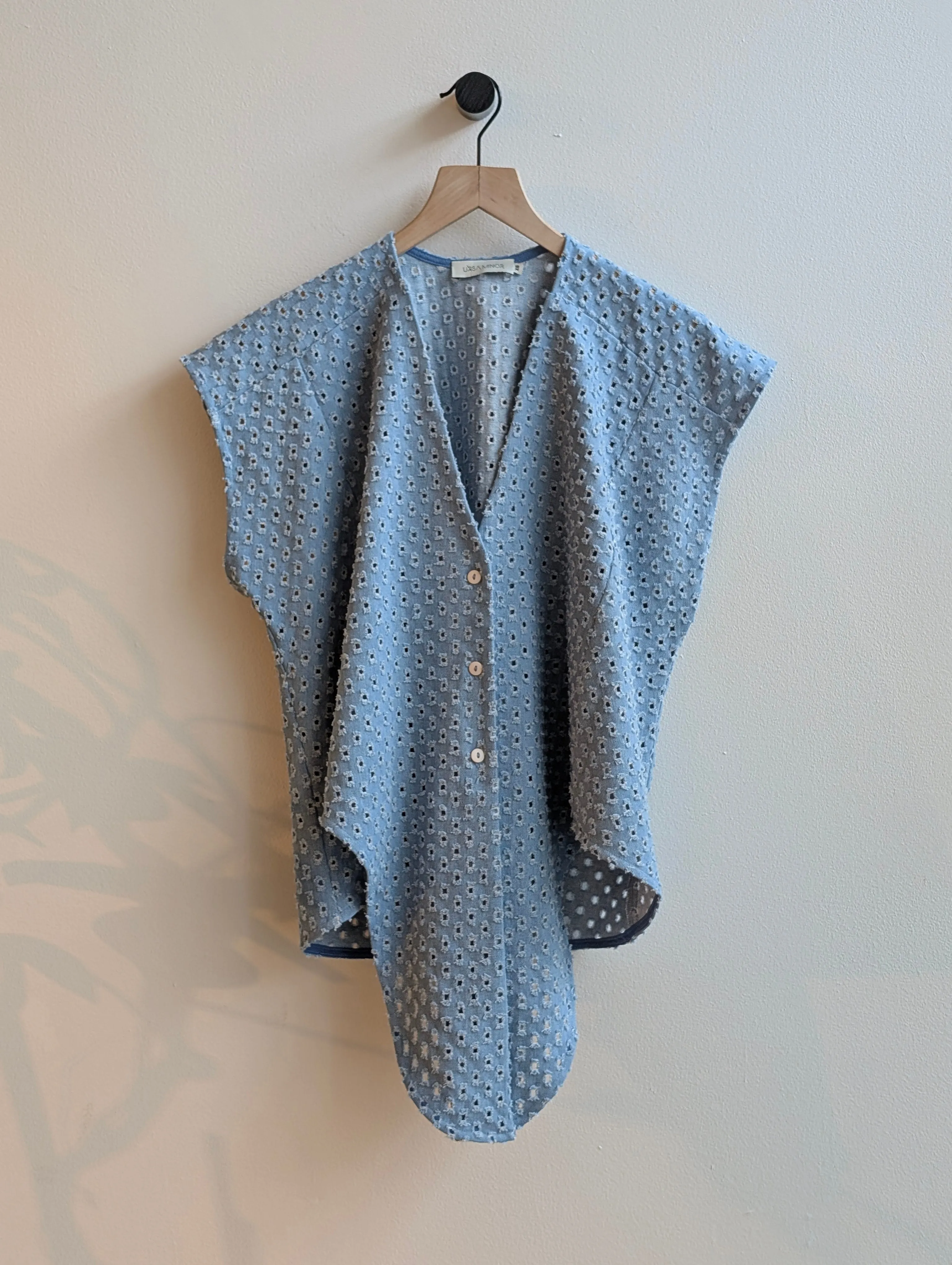 URSA MINOR - Eshe Blouse sold by Odeyalo product image thumbnail 2