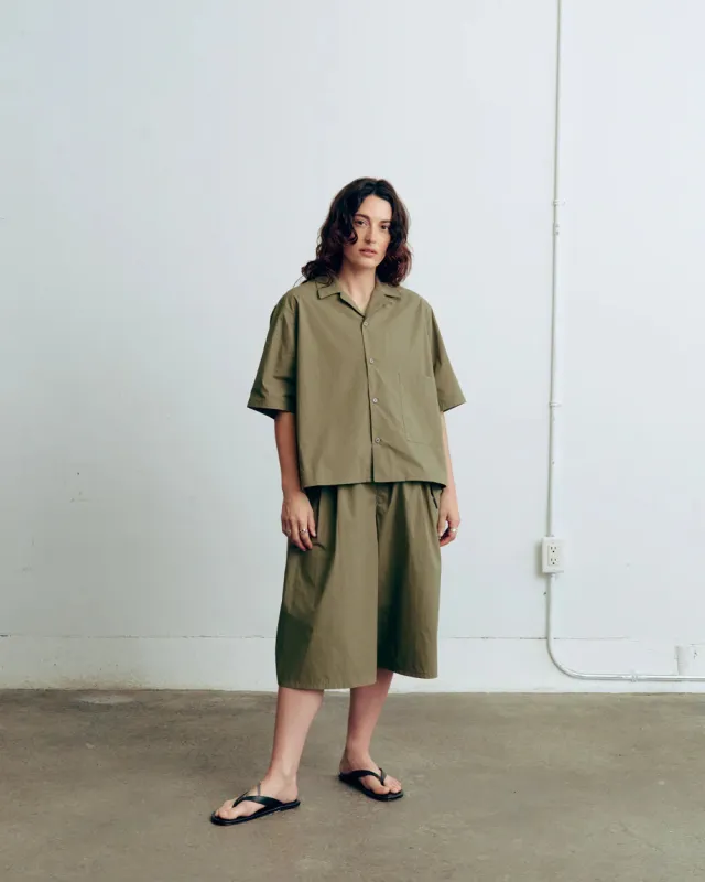 VERI - Enzo Boxy Shirt, Olive made by Odeyalo