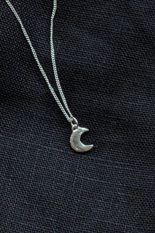 BILAK - Moon Charm Necklace made by Odeyalo