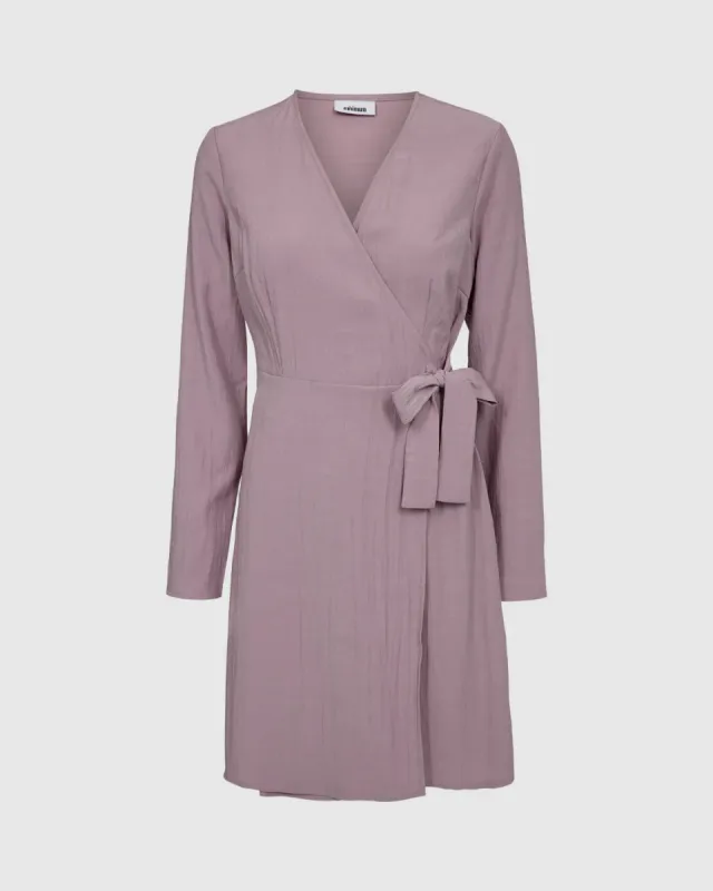 MINIMUM - ROBE BETTIES - SEA FOG - PÉ24 sold by Boutique Unicorn