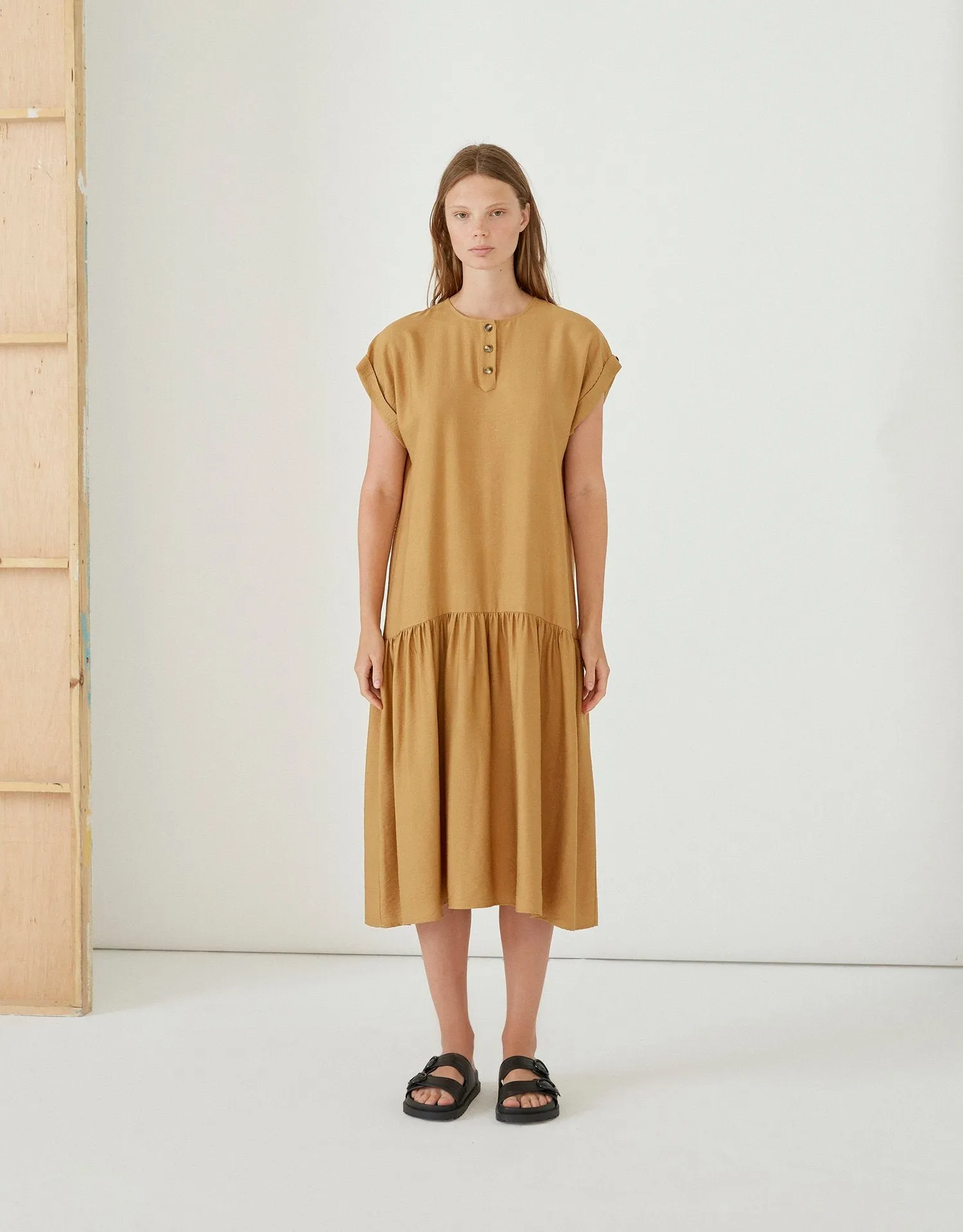 DIARTE - ROBE LIMANA - CAMEL - PÉ23 sold by Boutique Unicorn