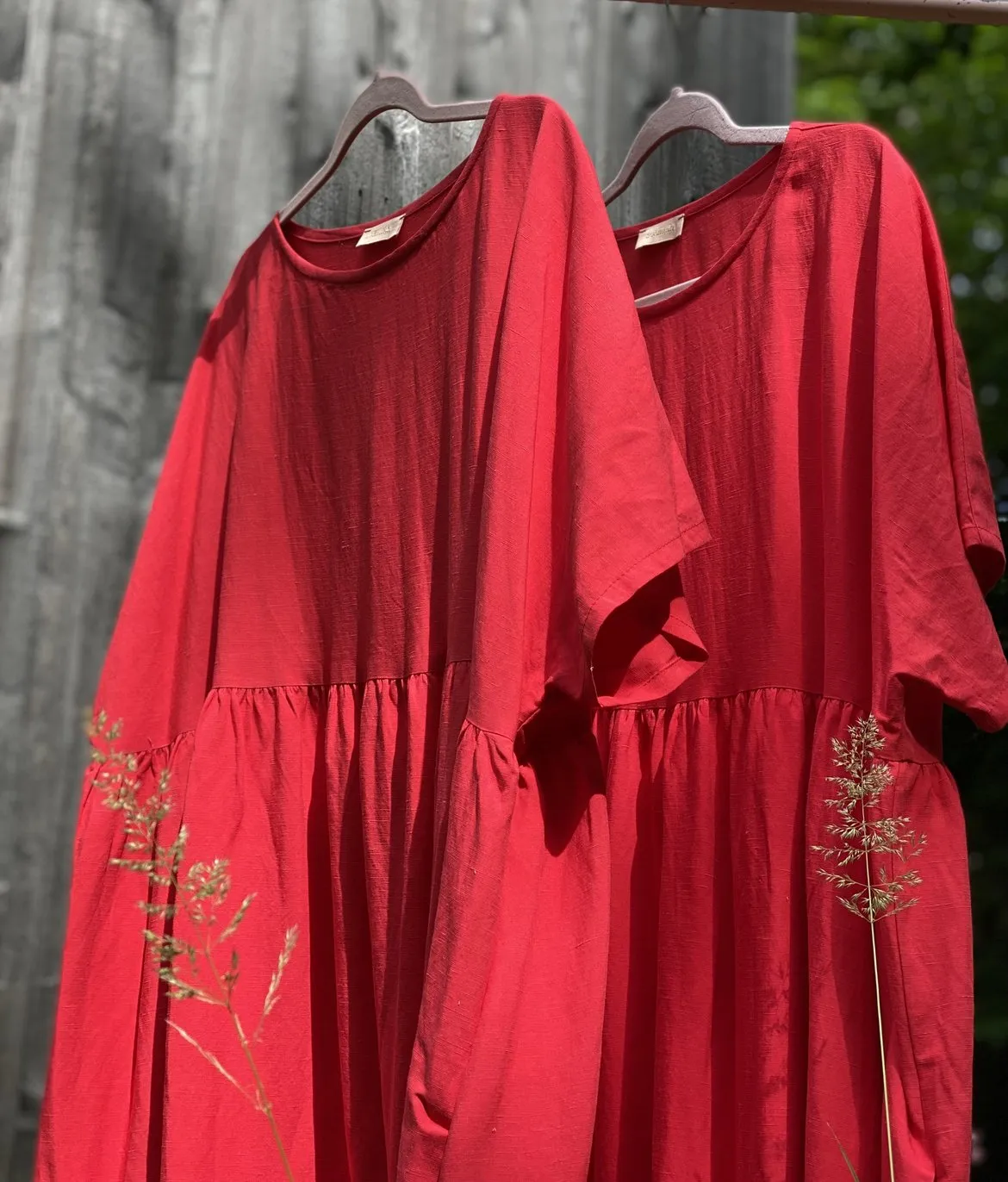 NOEMIAH - ROBE CECILIA - LIN ROUGE sold by Boutique Unicorn product image thumbnail 2