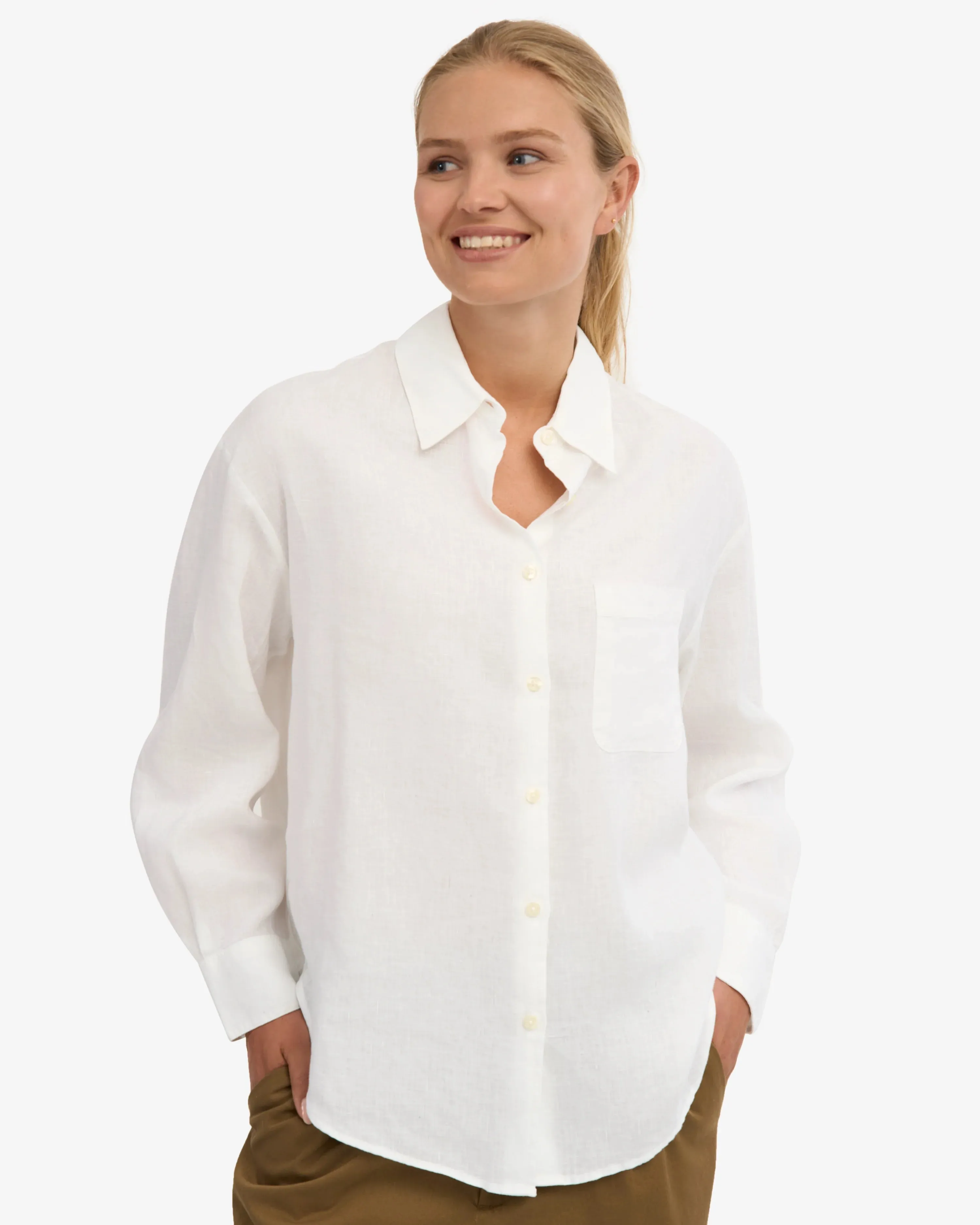 COLORFUL STANDARD - CHEMISE SURDIMENSIONNÉE EN LIN - BLANC OPTIQUE sold by Boutique Unicorn product image thumbnail 5