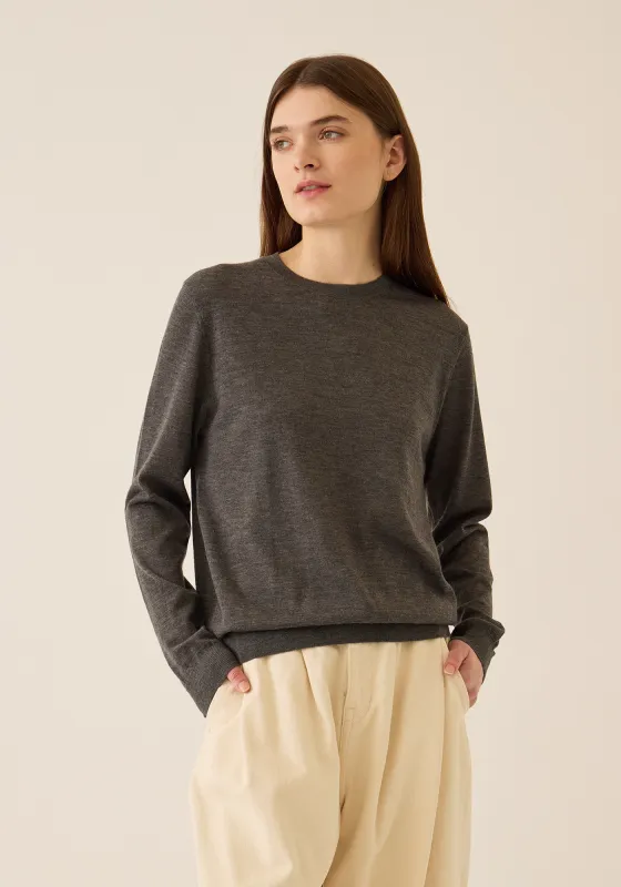 Chisha Superfine Cashmere Sweater sold by DEMYLEE