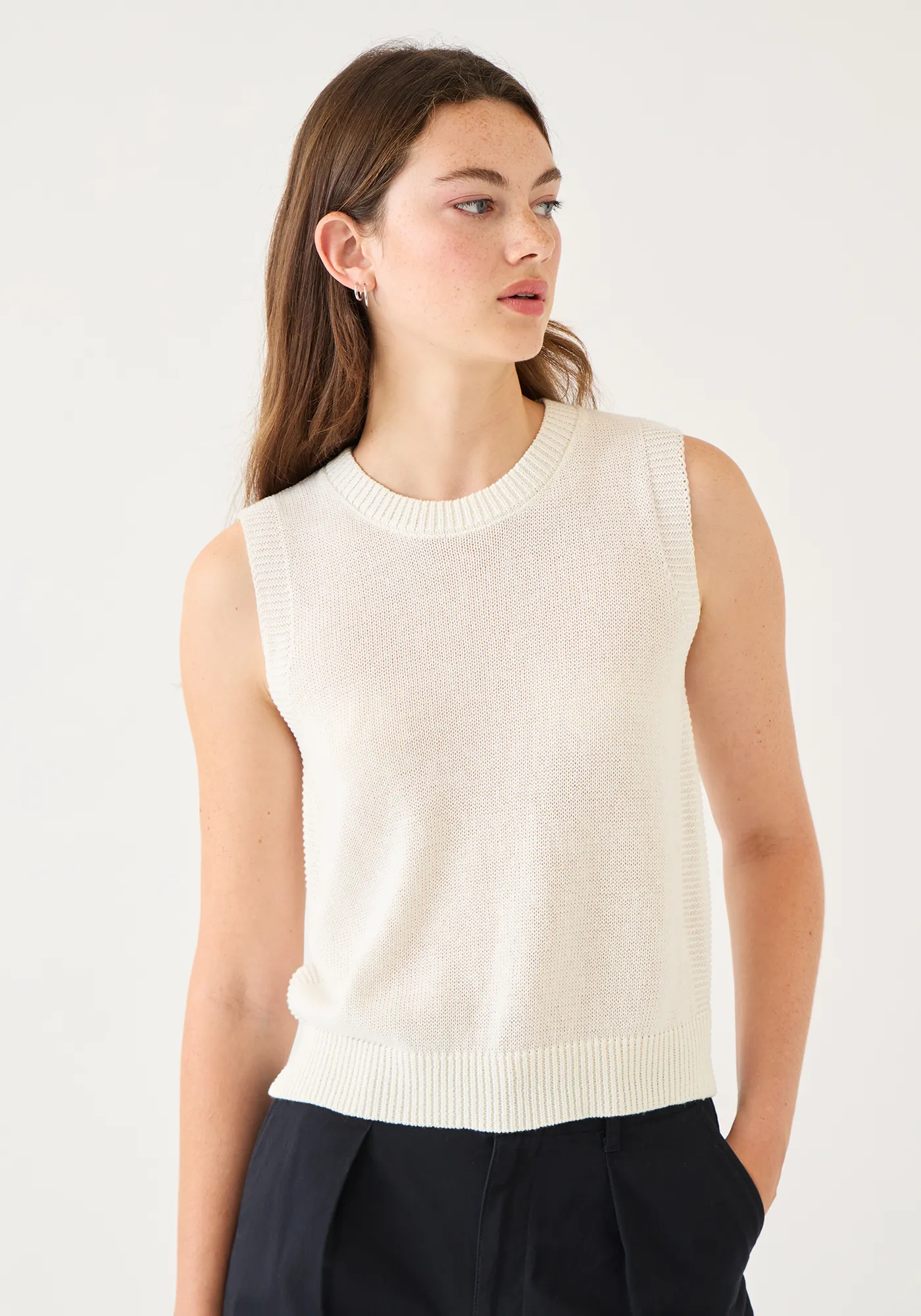 Olympia Cotton Linen Top sold by DEMYLEE product image thumbnail 2
