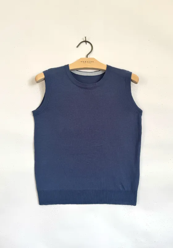 Crewneck Sleeveless Top - Marble Blue made by DEMYLEE