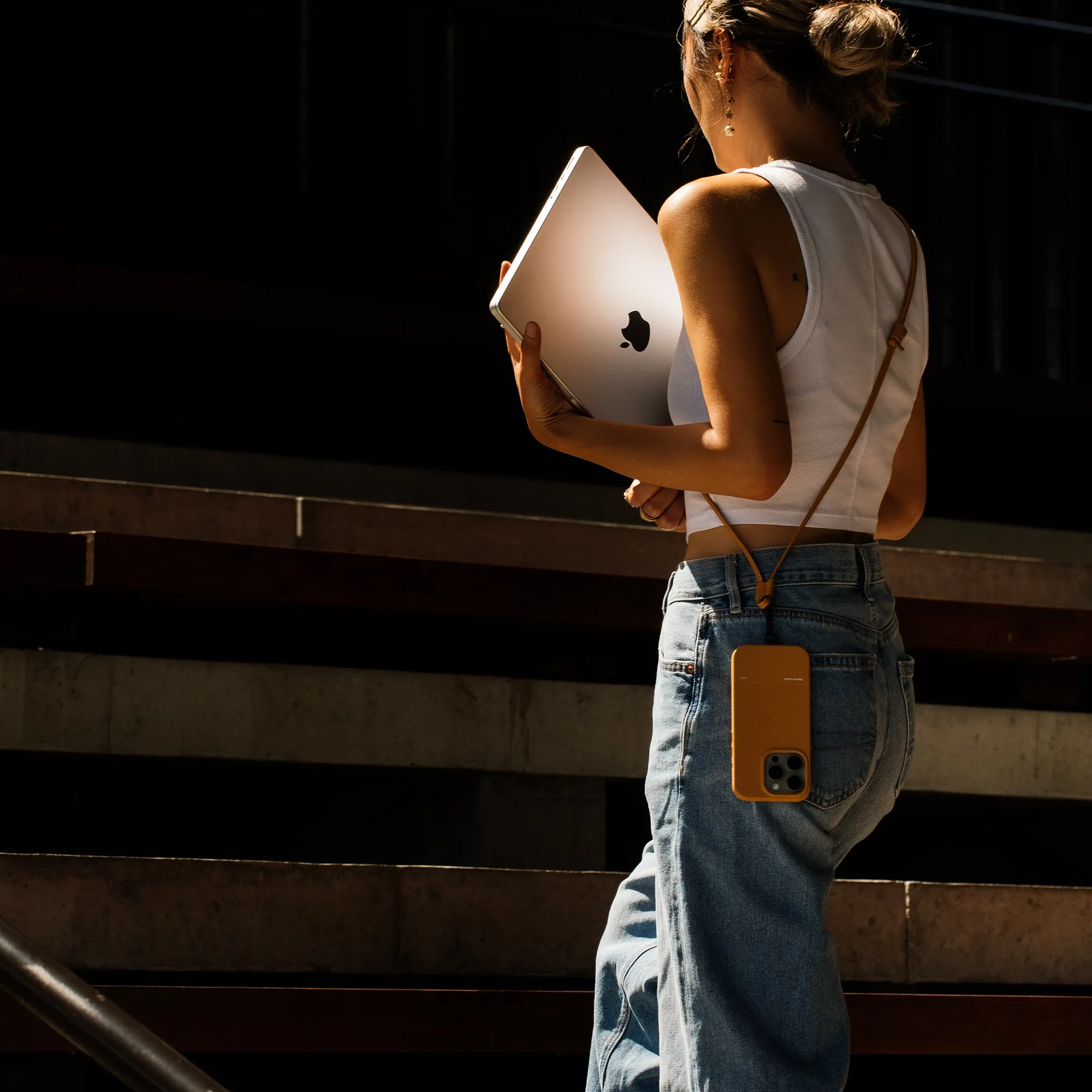(Re)Classic Sling sold by Native Union product image thumbnail 2
