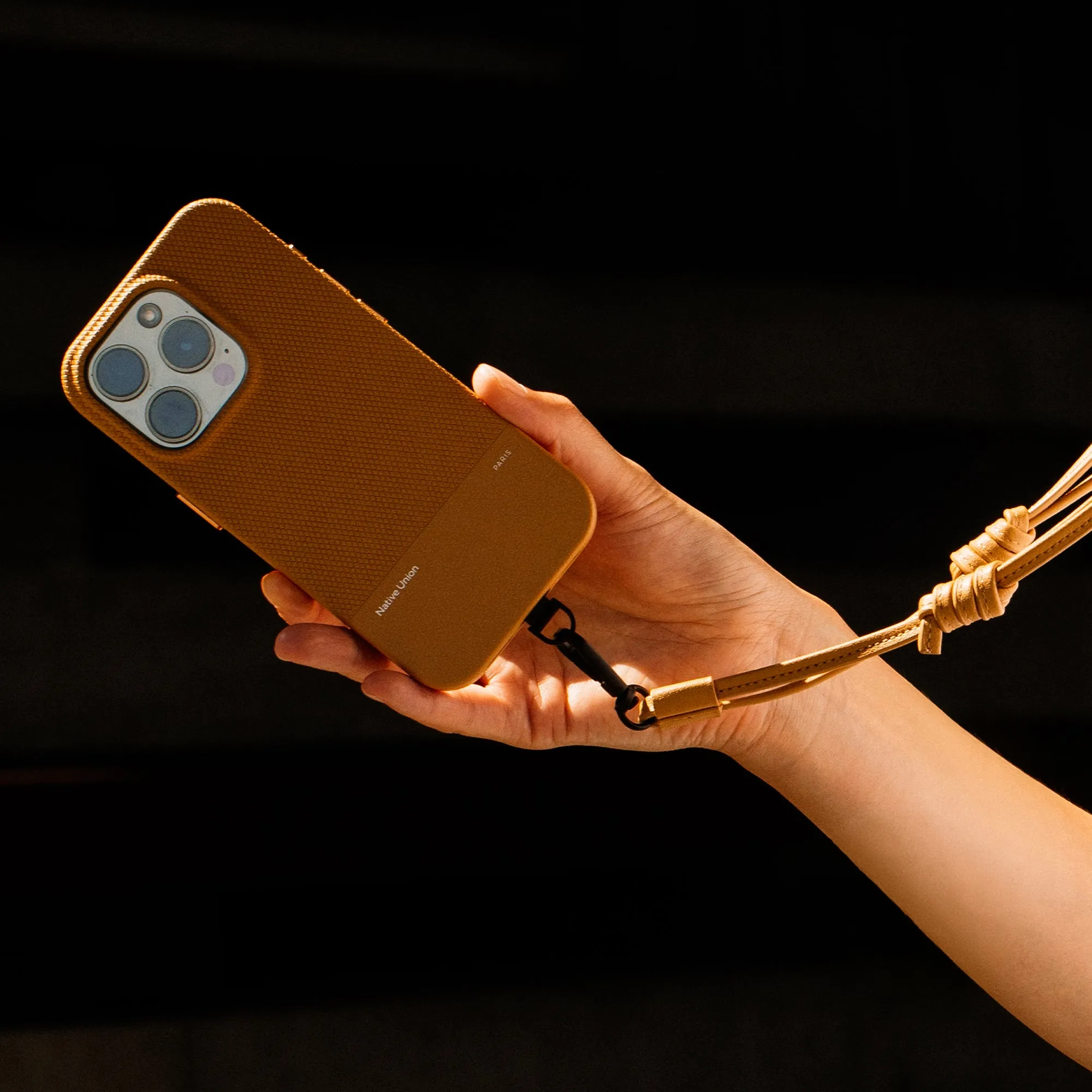(Re)Classic Sling sold by Native Union product image thumbnail 3