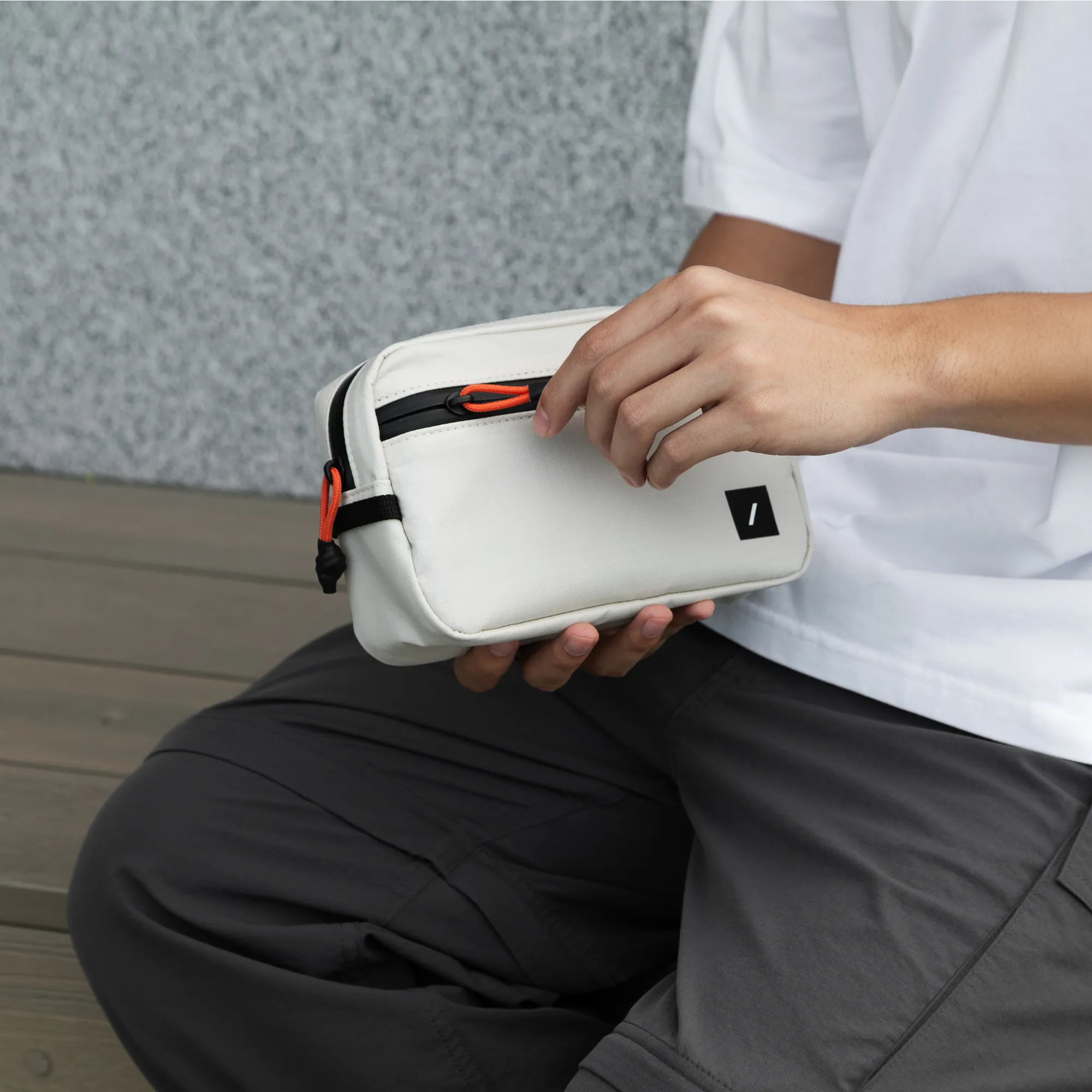 Active Organizer sold by Native Union product image thumbnail 2