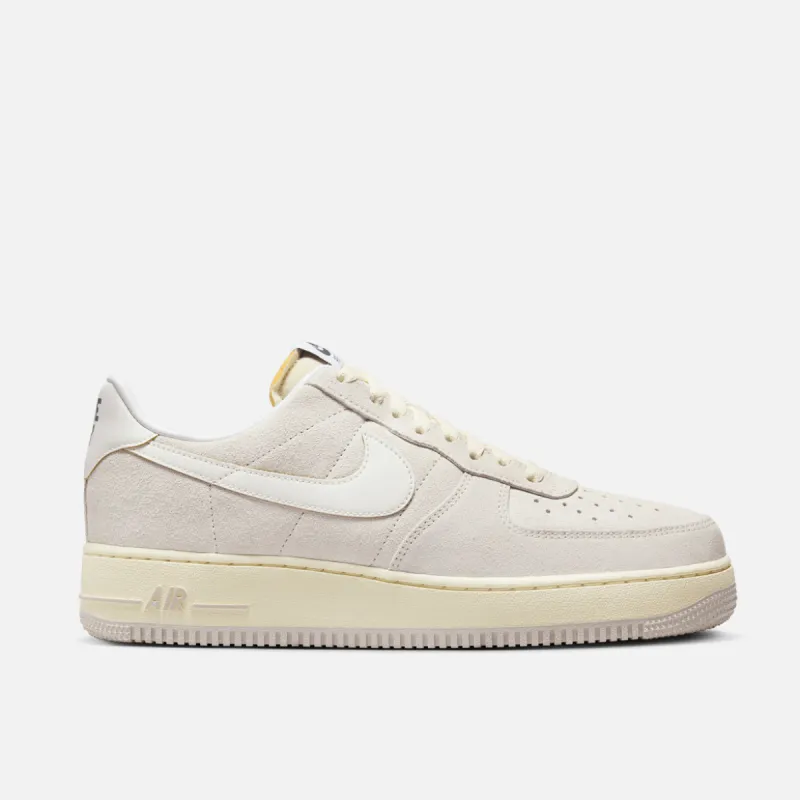 AIR FORCE 1 `07 "ATHLETIC DEPT." sold by Lapstone & Hammer