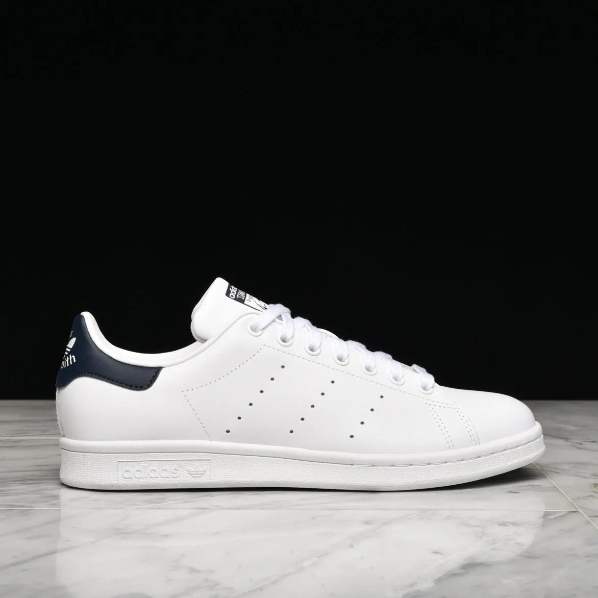 STAN SMITH - WHITE / NAVY sold by Lapstone & Hammer