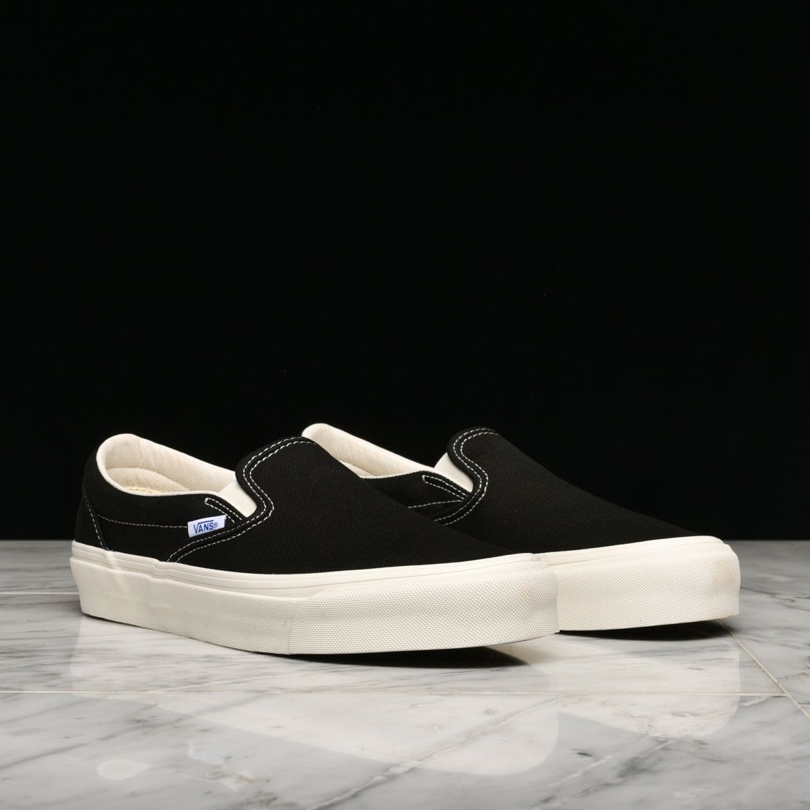OG CLASSIC SLIP-ON LX - BLACK sold by Lapstone & Hammer product image thumbnail 2