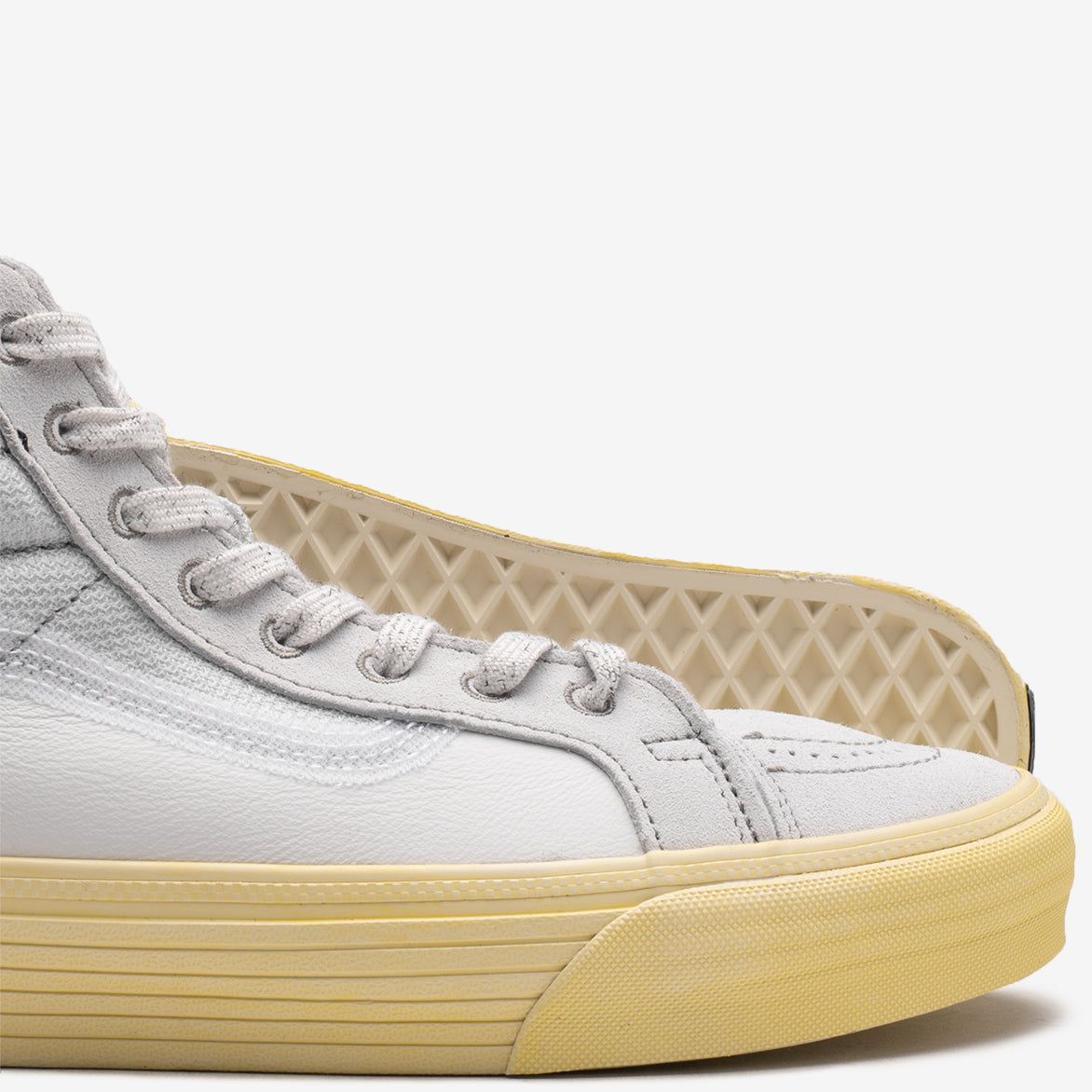 VANS VAULT SK8-HI NOTCHBACK SPLIT VR3 - VINTAGE SPORT / LIGHT GREY sold by Lapstone & Hammer product image thumbnail 4