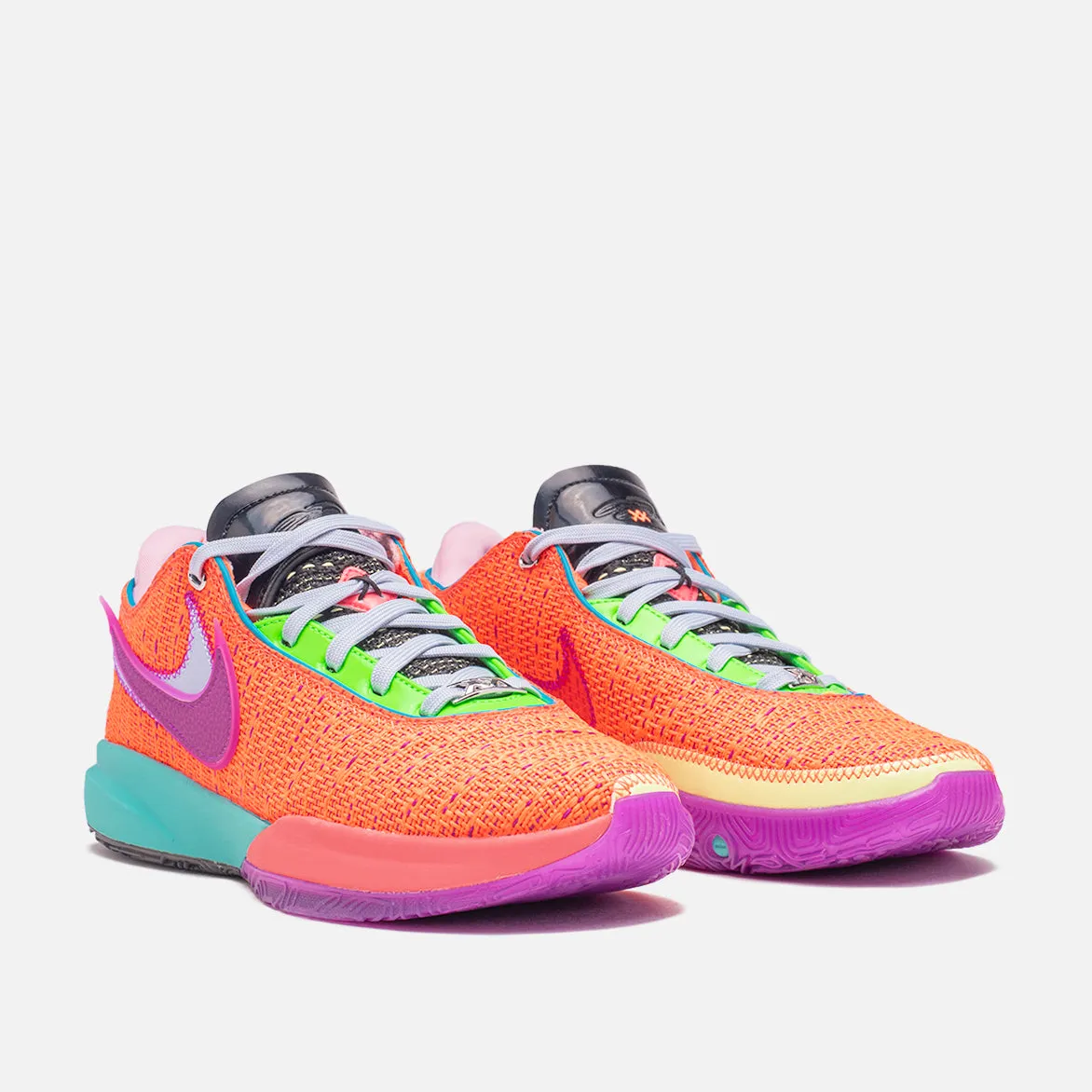 LEBRON XX "CHOSEN 1" sold by Lapstone & Hammer product image thumbnail 2