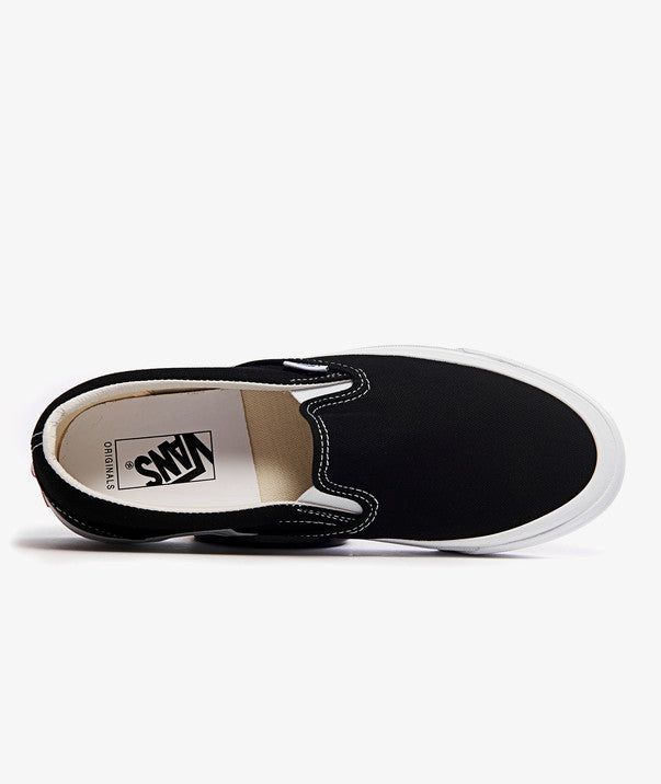VANS VAULT OG CLASSIC SLIP-ON - BLACK / TRUE WHITE sold by Lapstone & Hammer product image thumbnail 4