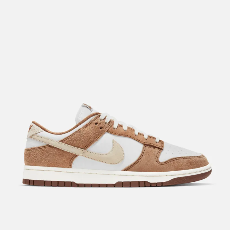 DUNK LOW RETRO PRM "MEDIUM CURRY" sold by Lapstone & Hammer