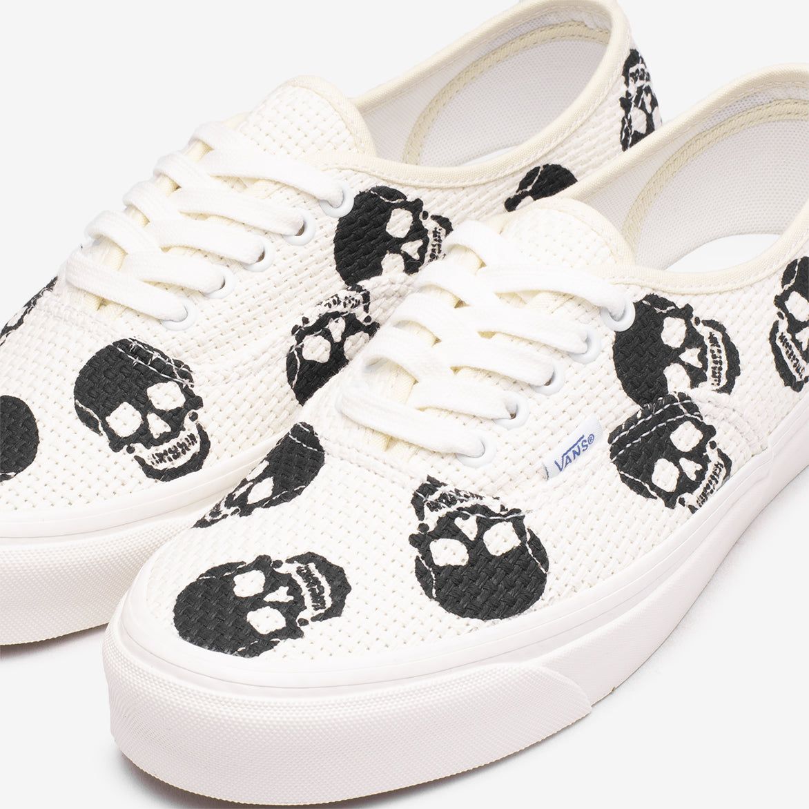 ANAHEIM FACTORY AUTHENTIC 44 DX "NEEDLEPOINT" - SKULLS sold by Lapstone & Hammer product image thumbnail 5
