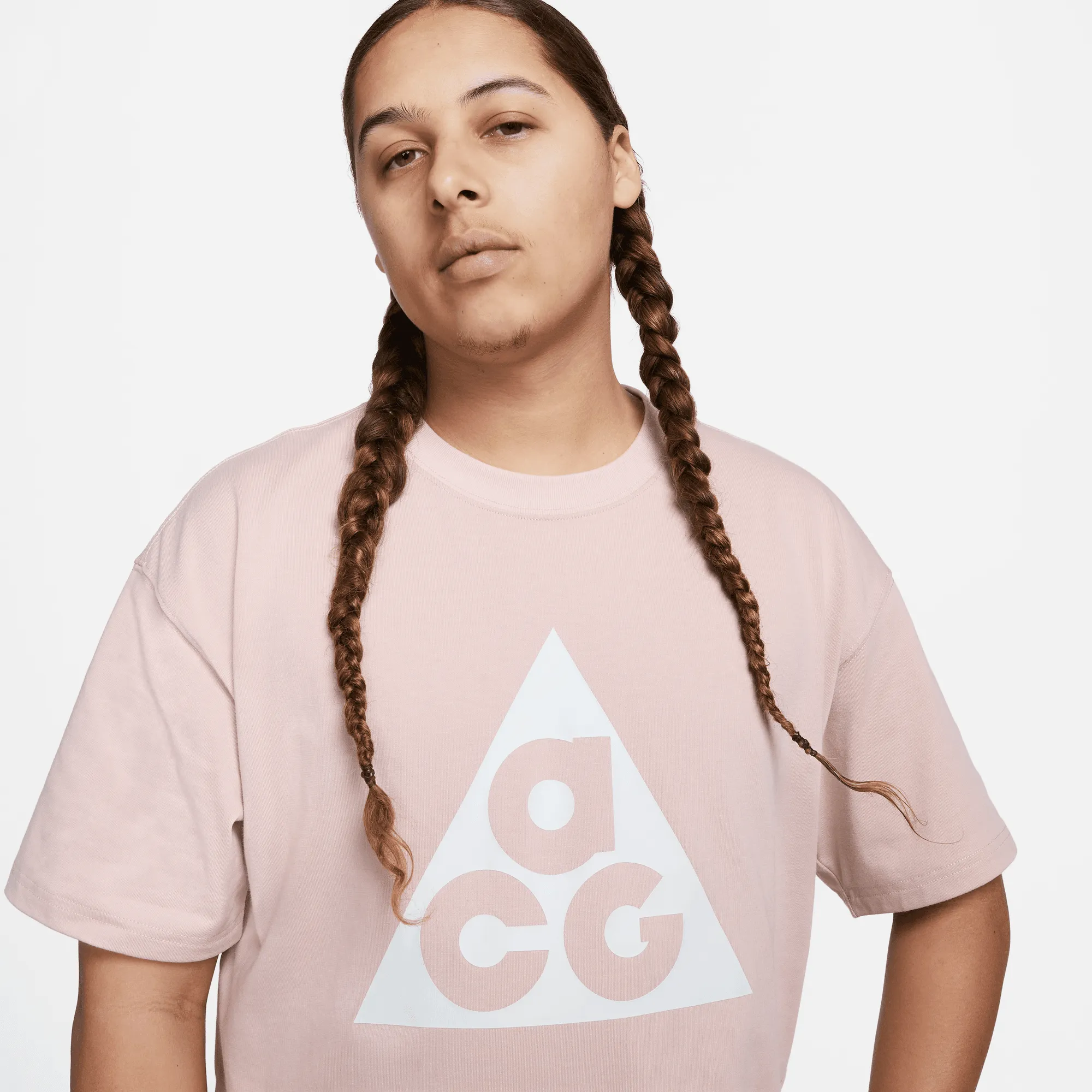 NIKE ACG MENS S/S TEE - PINK OXFORD sold by Lapstone & Hammer product image thumbnail 3