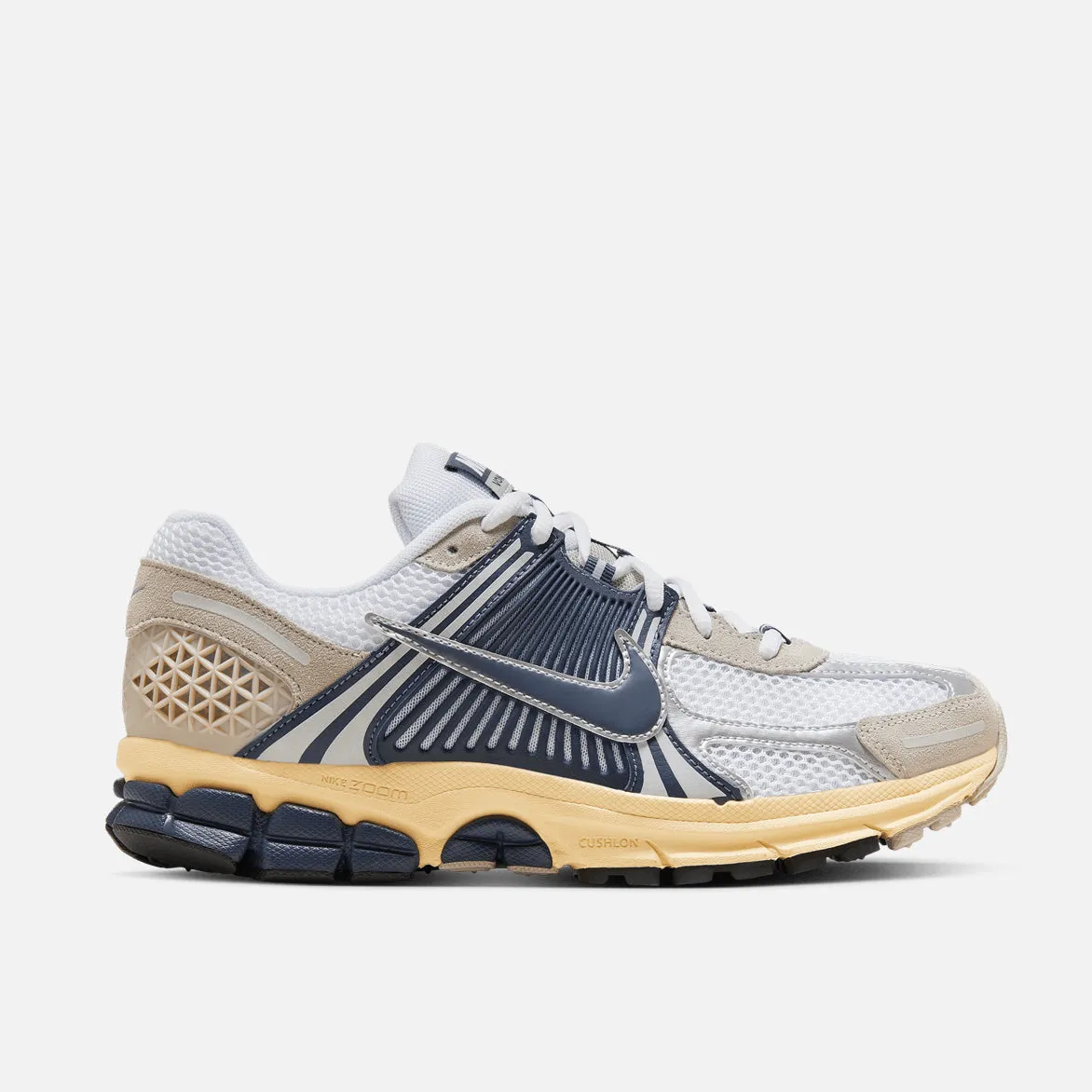 ZOOM VOMERO 5 - WHITE / THUNDER BLUE sold by Lapstone & Hammer