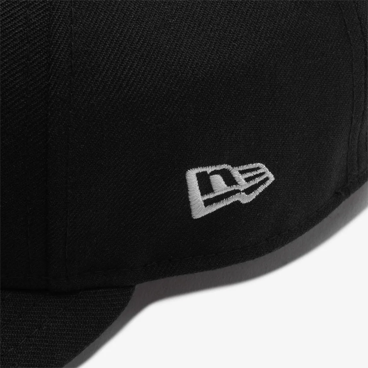 LAPSTONE X NEW ERA LOW PROFILE 5950 CAP - NAVY sold by Lapstone & Hammer product image thumbnail 5
