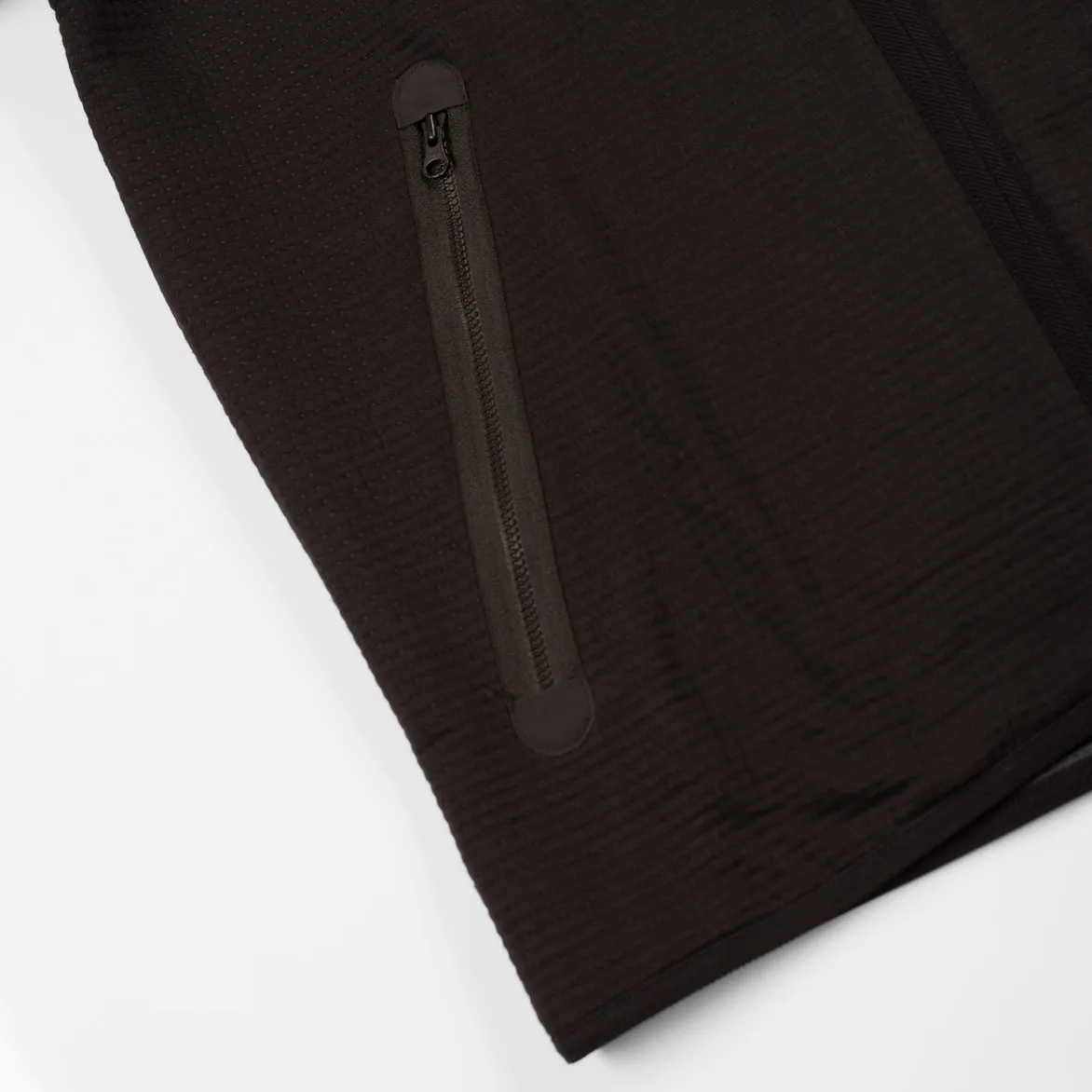 NSW TECH PACK WINDRUNNER - BLACK / ANTHRACITE sold by Lapstone & Hammer product image thumbnail 4