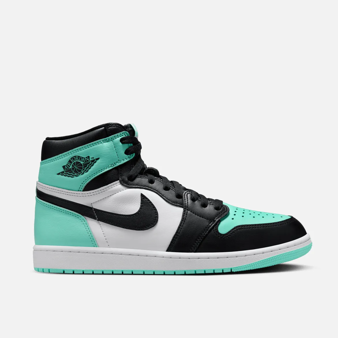 AIR JORDAN 1 RETRO HIGH OG "GREEN GLOW" sold by Lapstone & Hammer