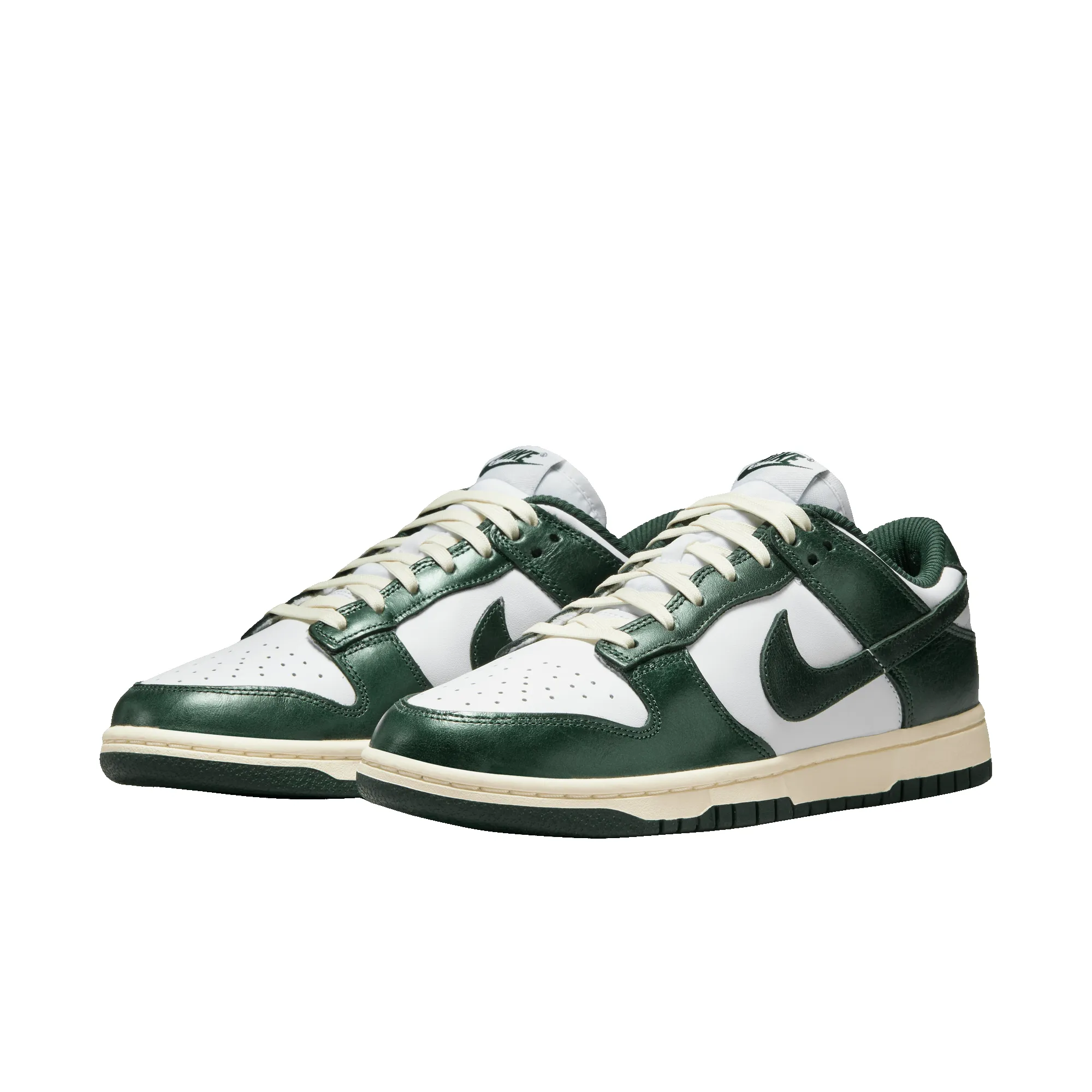 WMNS DUNK LOW "VINTAGE GREEN" sold by Lapstone & Hammer product image thumbnail 2