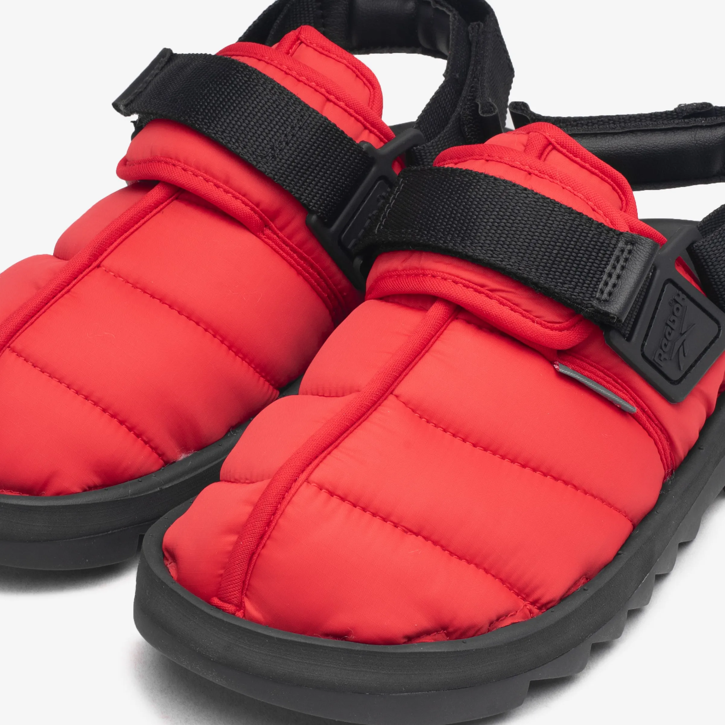 BEATNIK "QUILTED CANVAS" - VECTOR RED sold by Lapstone & Hammer product image thumbnail 5