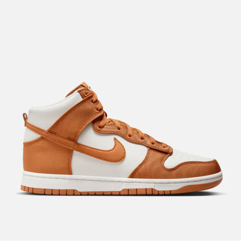 DUNK HIGH RETRO SE "MONARCH" sold by Lapstone & Hammer