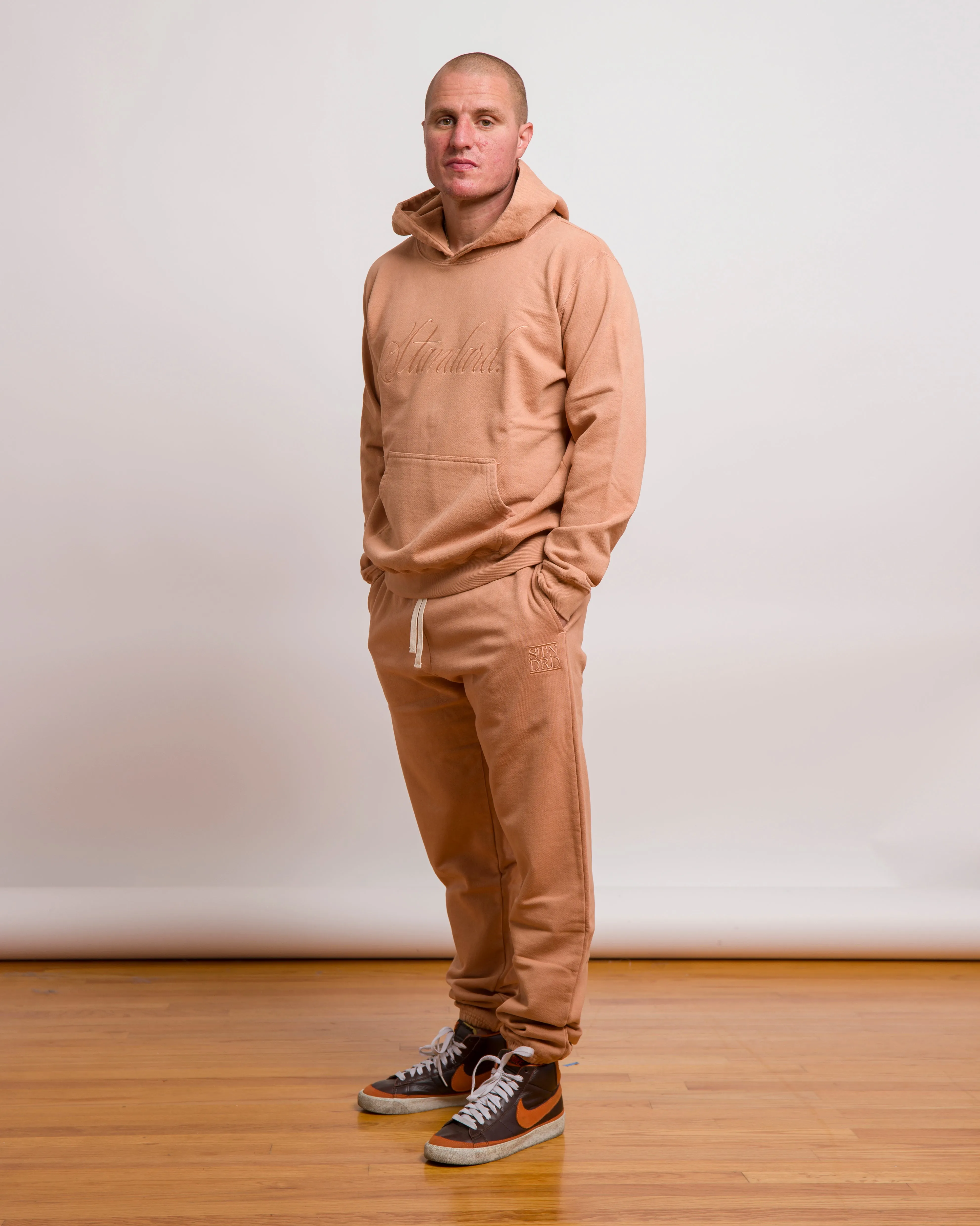 BJ BETTS X STANDARD ISSUE SWEATPANT - CAMEL sold by Lapstone & Hammer product image thumbnail 3