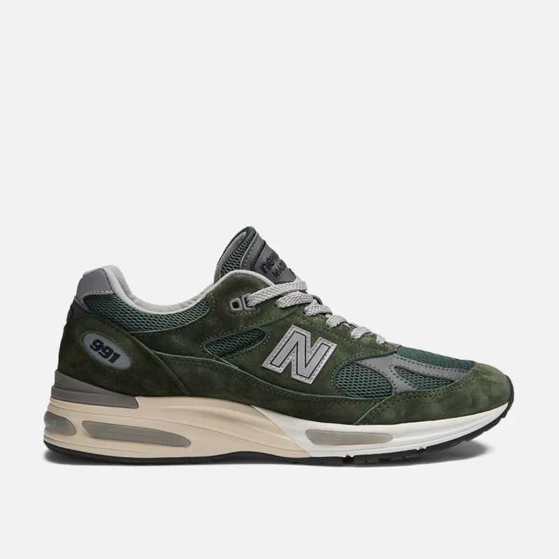 991V2 MADE IN THE UK "KOMBU GREEN" sold by Lapstone & Hammer